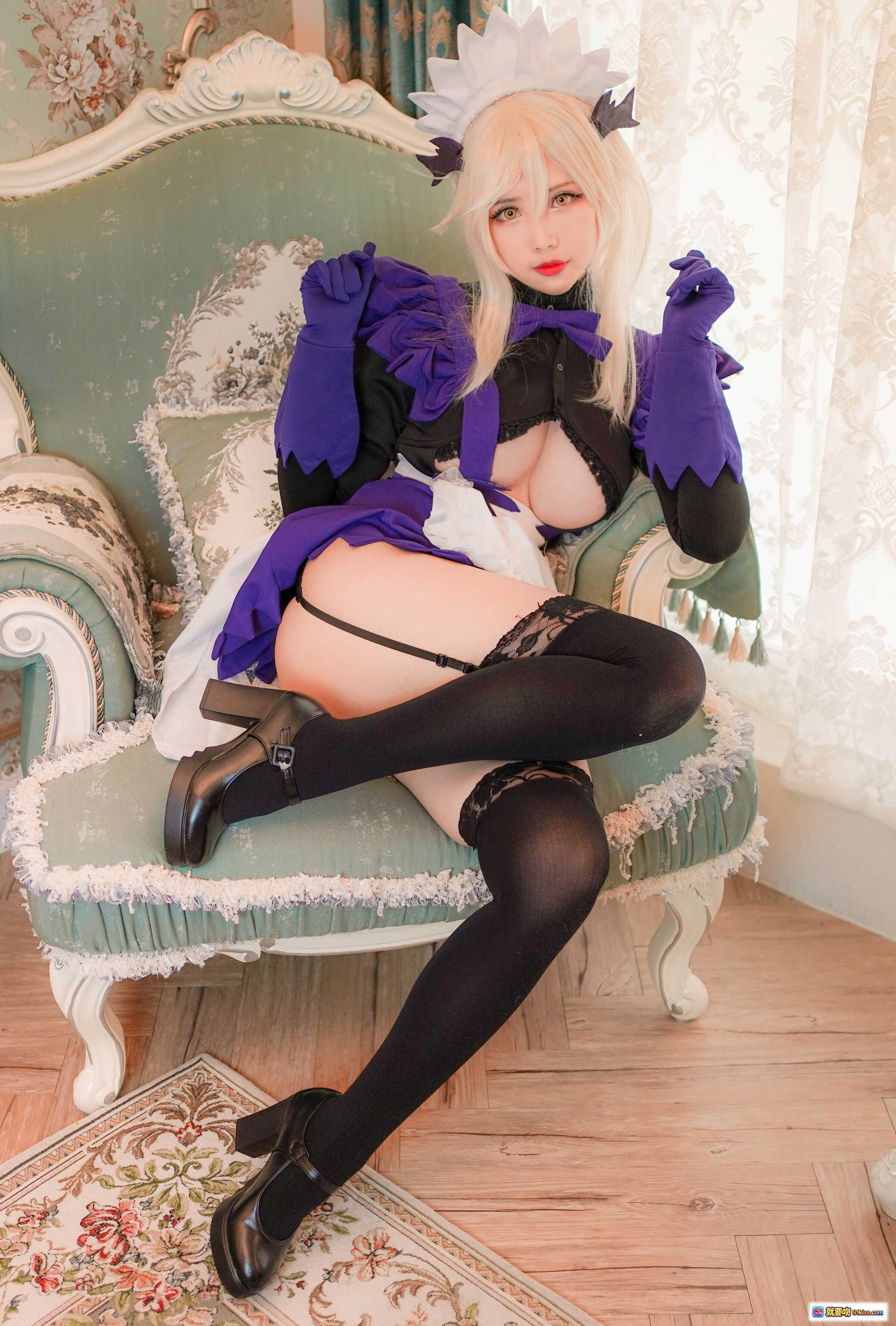 图片[3] - KaYa萱 NO.037 泳装阿尔托莉雅女仆Cosplay 黑色蕾丝长袜高跟鞋 白发紫蝴蝶结 优雅楼梯写真 24P高清图集 - 就要吻