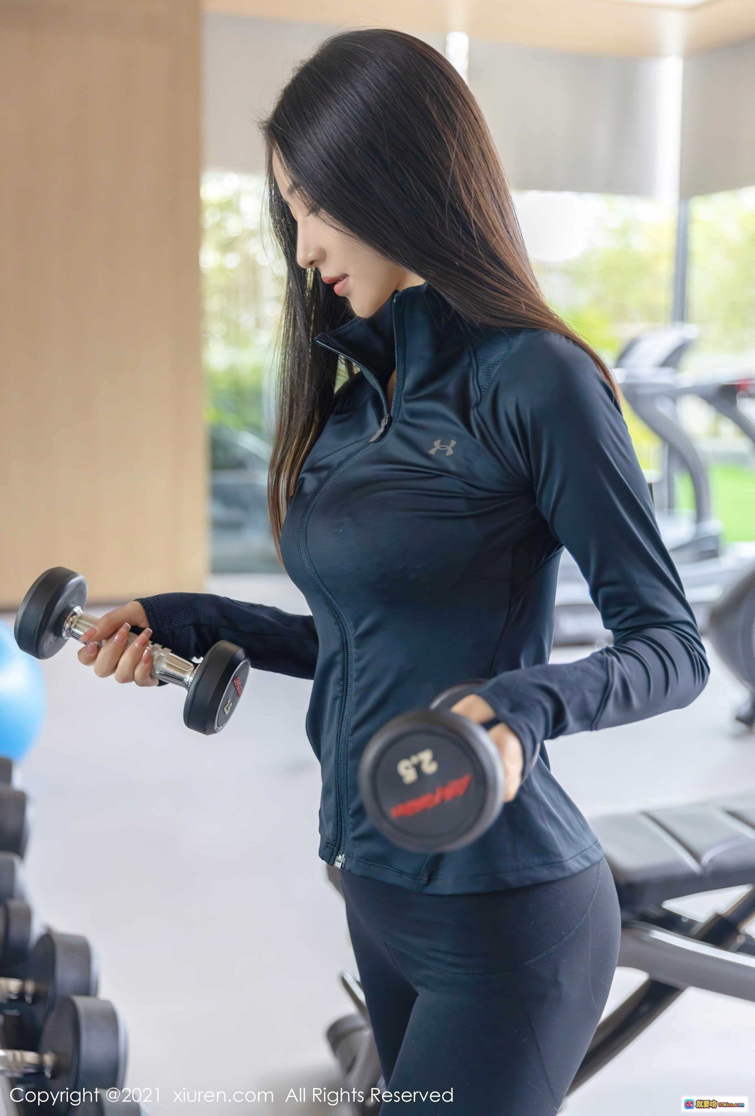 图片[8] - 熊小诺健身美拍 | 紧身运动装显瘦翘臀 | 高清写真图集 | XIUREN秀人网No.4140 - 就要吻
