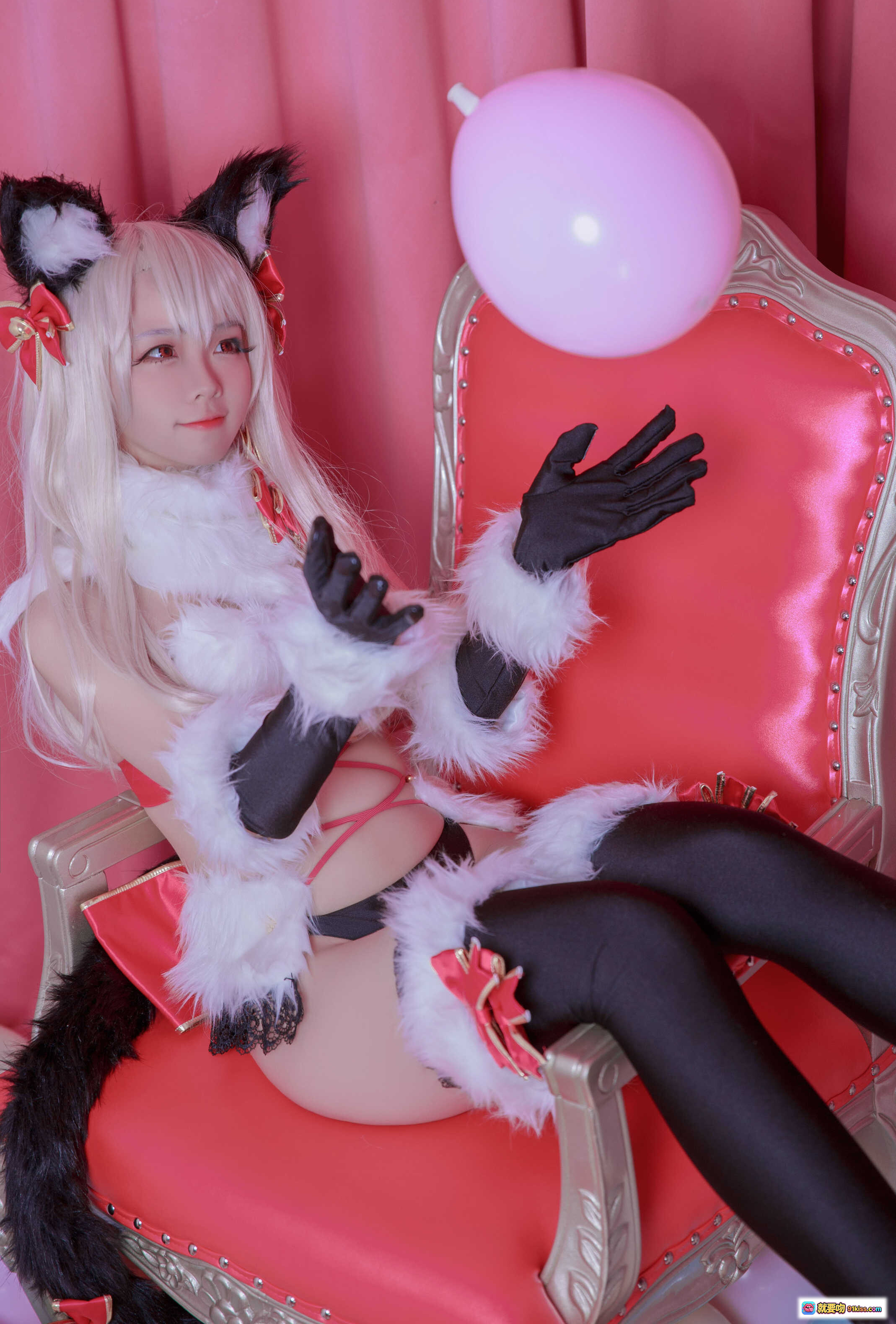 图片[5] - 魔法少女伊莉雅cosplay危险野兽造型 粉发猫耳黑丝球池写真 甜美性感萌系角色扮演 - 就要吻