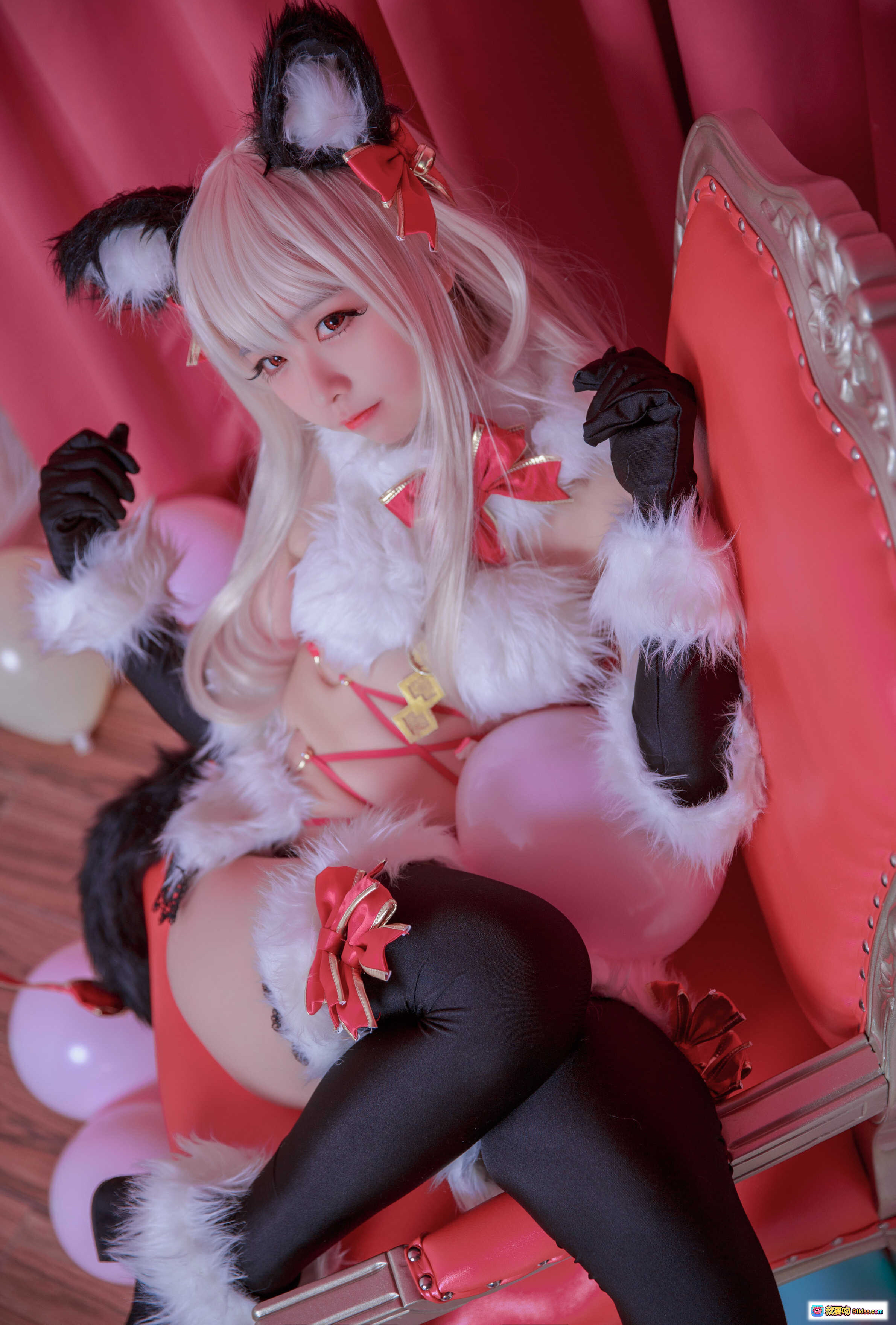 图片[6] - 魔法少女伊莉雅cosplay危险野兽造型 粉发猫耳黑丝球池写真 甜美性感萌系角色扮演 - 就要吻
