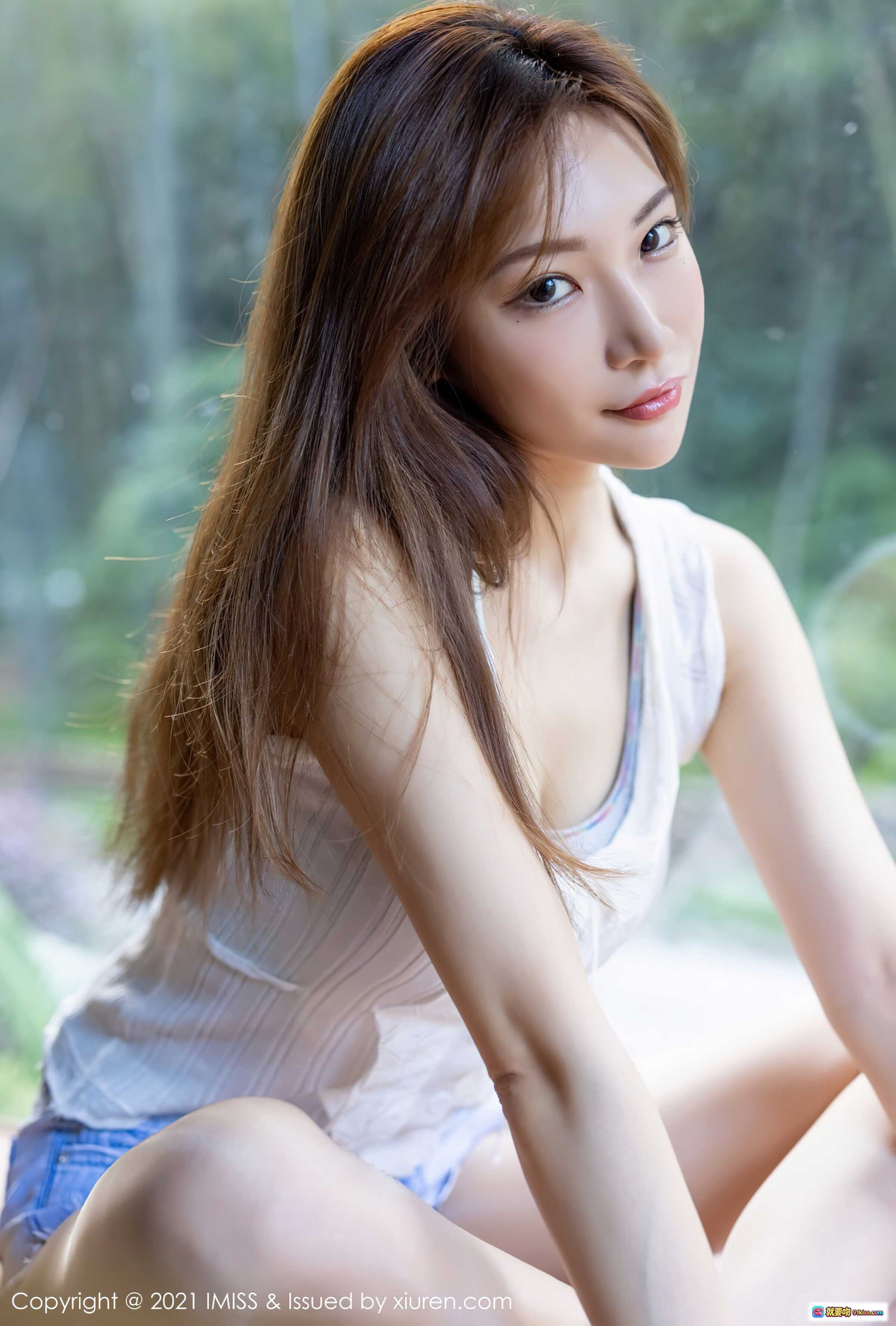 图片[9] - 小狐狸Kathryn图书馆美腿写真 | 白色背心牛仔短裤丝袜造型 | IMiss2021 Vol.638高清图集 - 就要吻