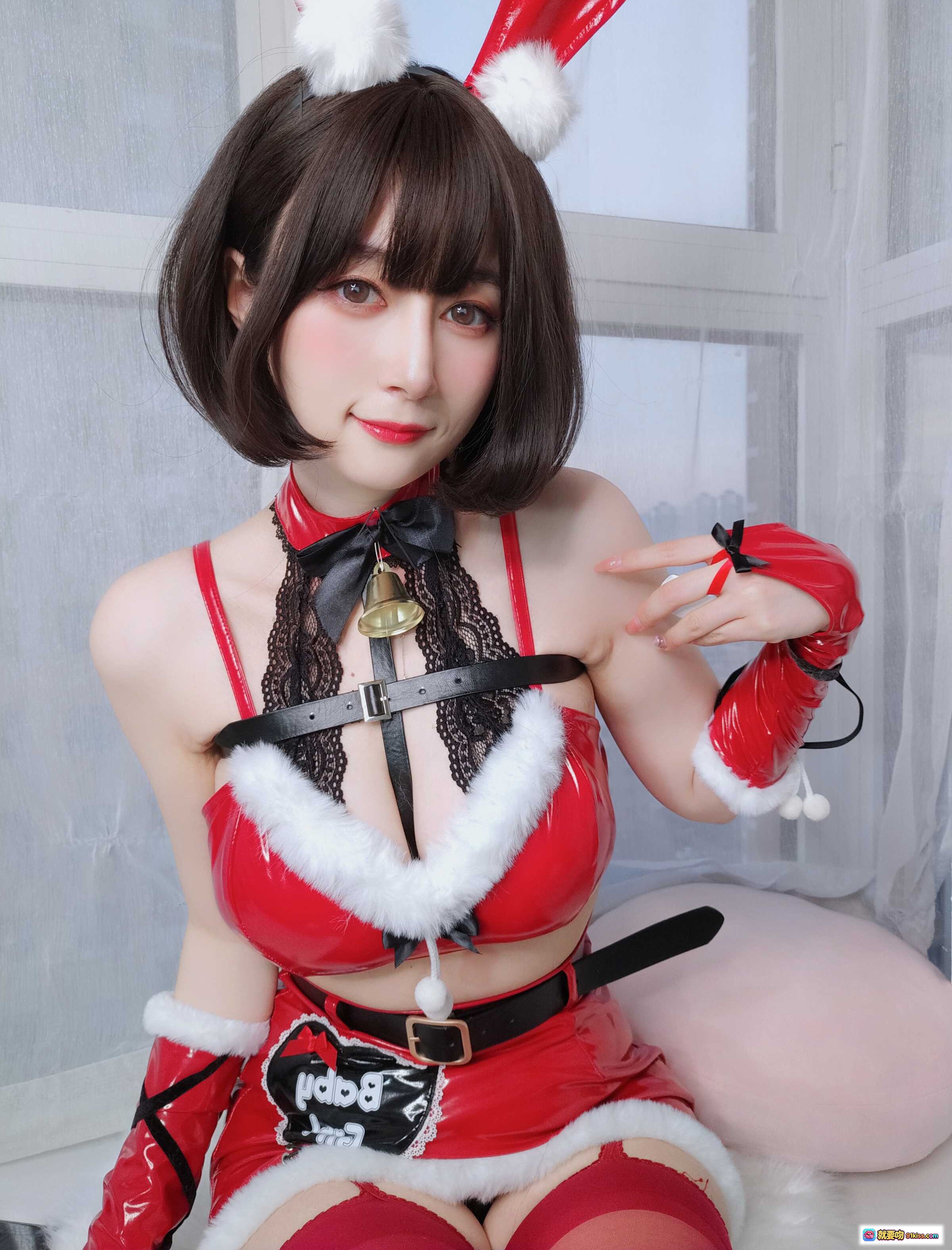 图片[3] - 白银81 NO.094 圣诞兔女郎cosplay 红色亮面制服 白毛绒边饰 兔耳发箍 黑蕾丝吊带 红丝袜 12月会员合集 12-26 Merry Christmas - 就要吻