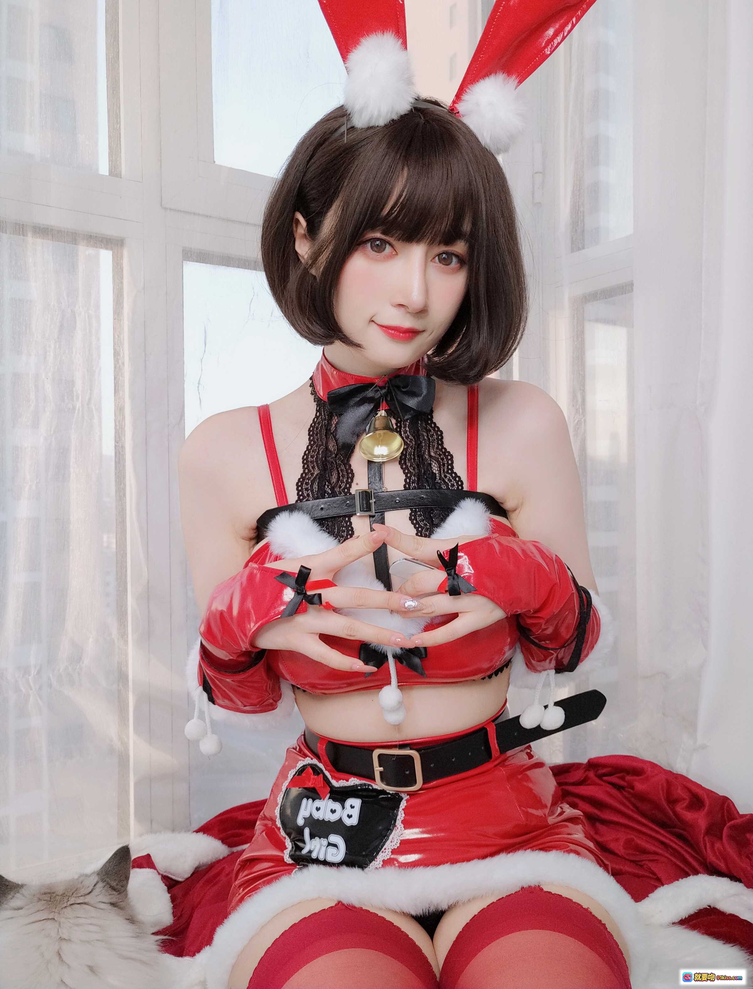 图片[9] - 白银81 NO.094 圣诞兔女郎cosplay 红色亮面制服 白毛绒边饰 兔耳发箍 黑蕾丝吊带 红丝袜 12月会员合集 12-26 Merry Christmas - 就要吻