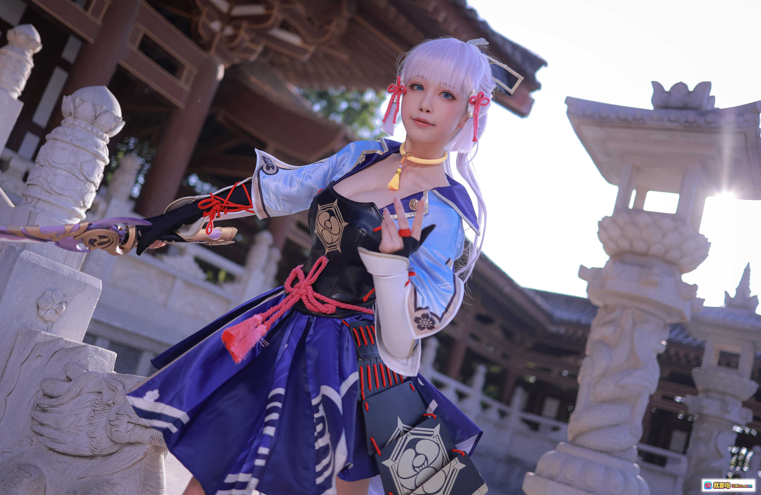 图片[4] - 水淼aqua神里绫华cosplay高清写真｜古风建筑背景｜精致和风服饰｜动态跳跃姿势｜68P图集 - 就要吻