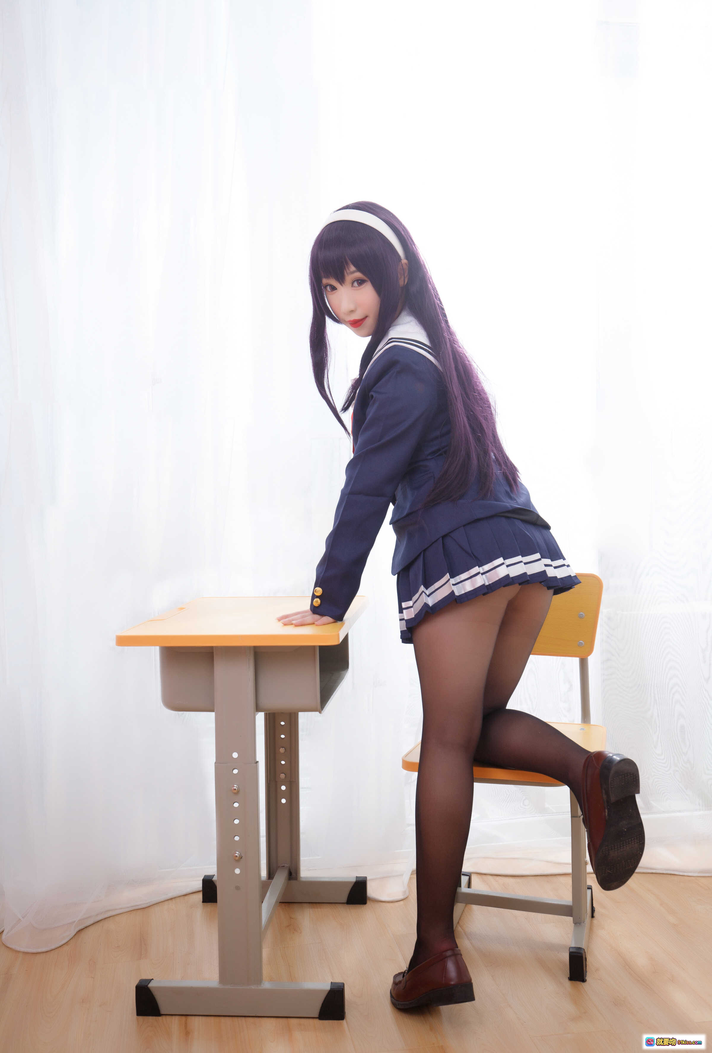 图片[8] - 胡桃猫Kurumineko学姐cosplay写真｜水手服黑丝美腿教室场景｜42P高清图集 - 就要吻