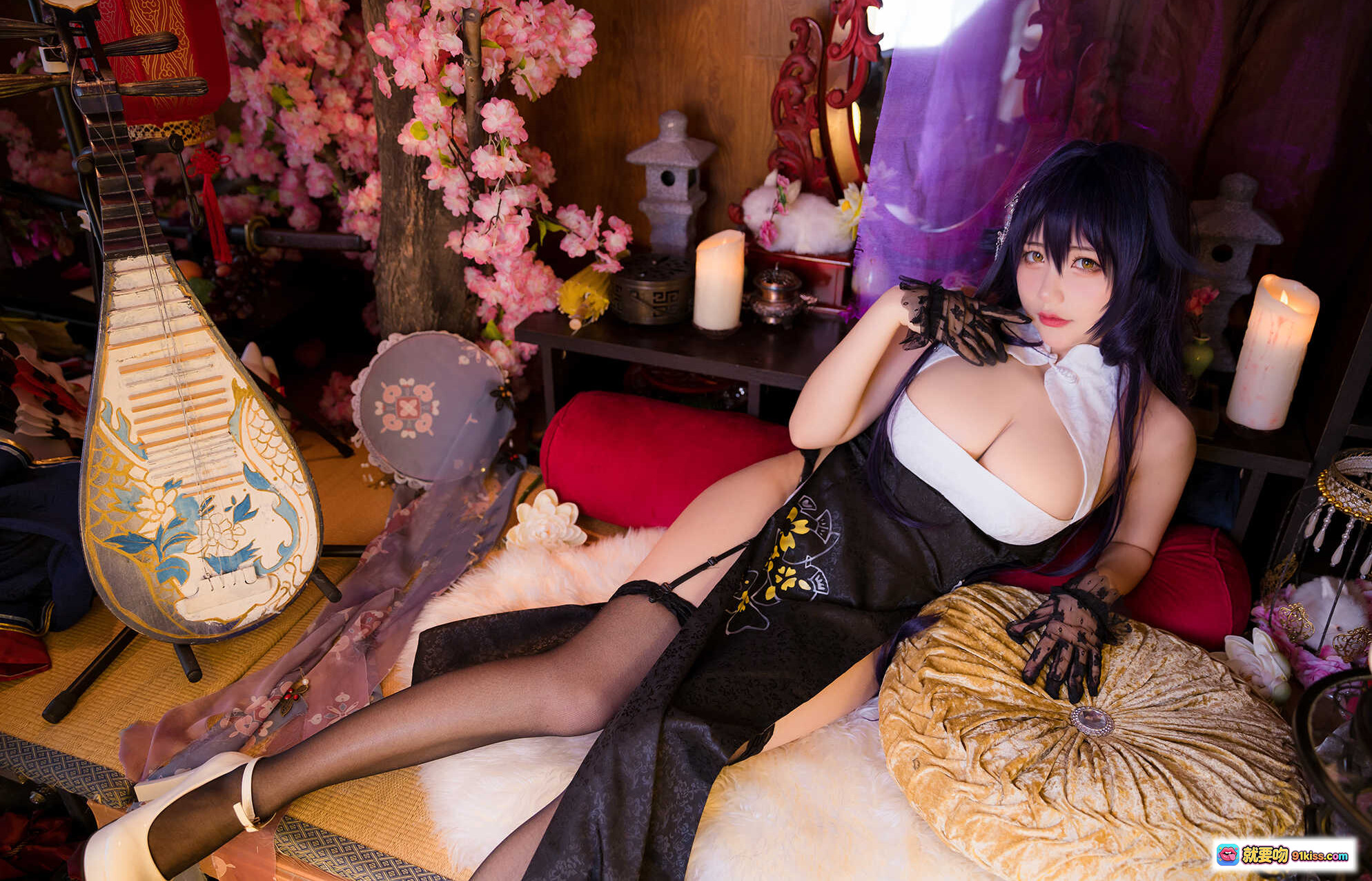 图片[7] - 吾妻COS写真 | 黑白旗袍少女 | 樱花灯笼古风场景 | 丝袜高跟美腿 | 优雅坐姿摄影集 - 就要吻
