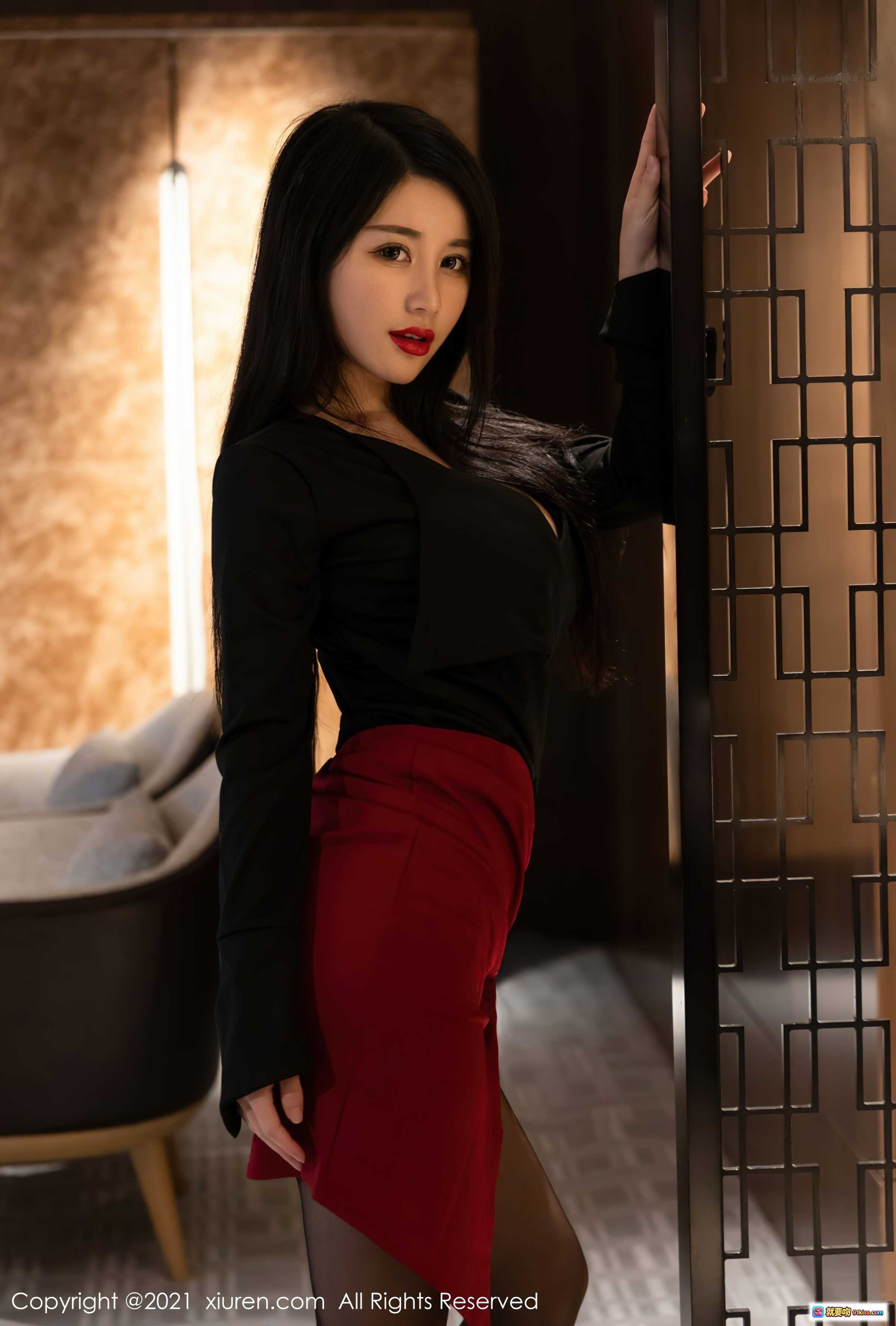 图片[8] - 美七黑衣红裙优雅写真 | XIUREN秀人网2021.11.01 No.4143 | 高清时尚人像摄影 - 就要吻