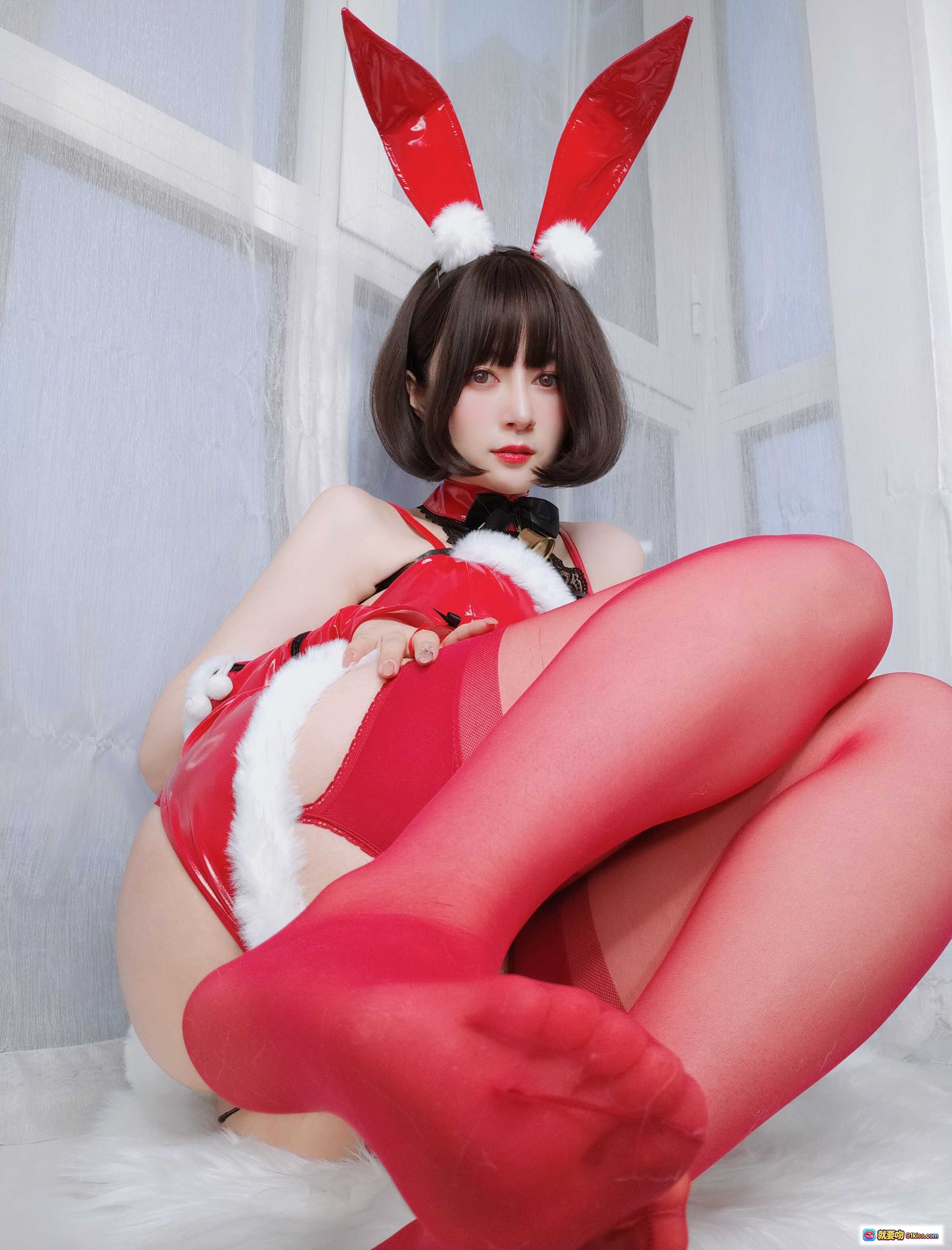 图片[1] - 圣诞兔女郎写真 | 红色丝袜+兔耳头饰+圣诞主题cos | 白银81 NO.094 12月会员合集 12-22 - 就要吻