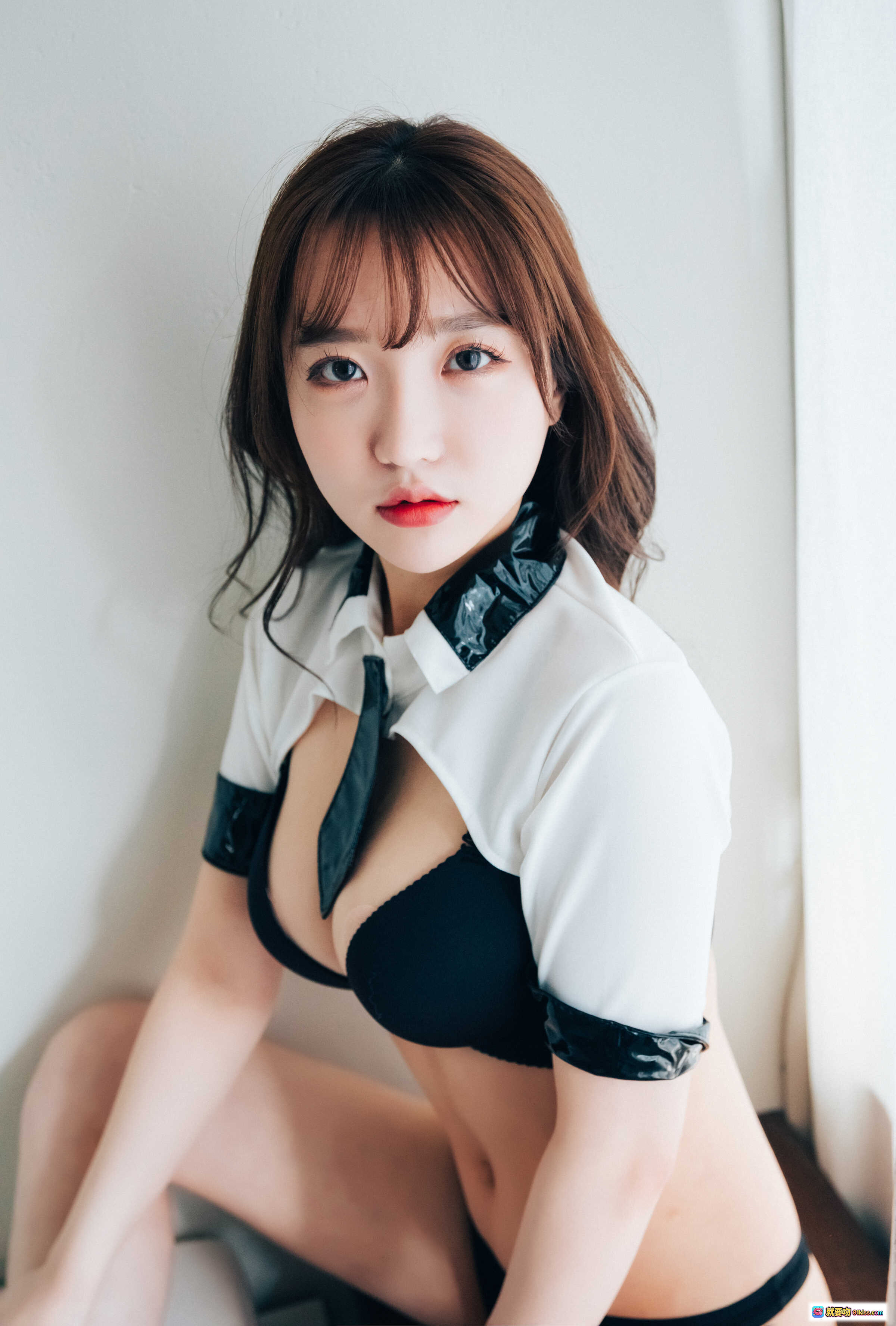 图片[6] - 孫樂樂 NO.035 Loozy Maximum Vol.2 63P 白磚牆臥室寫真 美女坐床性感內衣私房照 - 就要吻