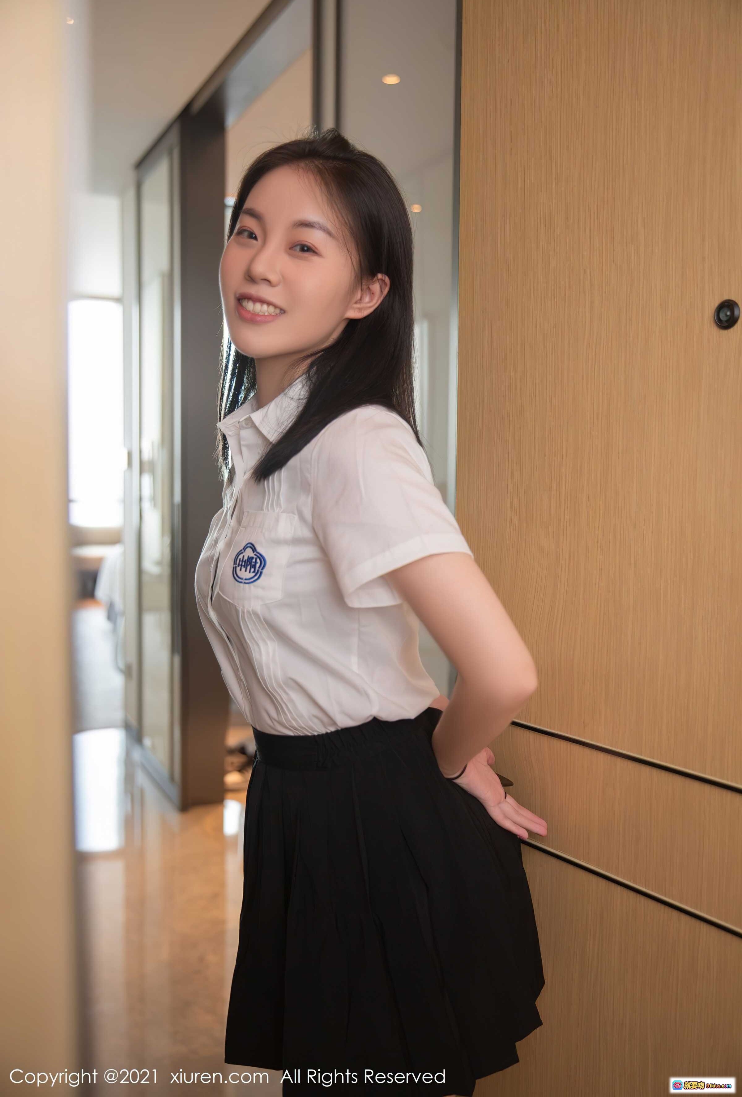 图片[2] - 手机聊天界面特写｜家教老师对话记录｜可爱猫咪表情包｜iOS键盘输入场景｜高清生活实拍图 - 就要吻