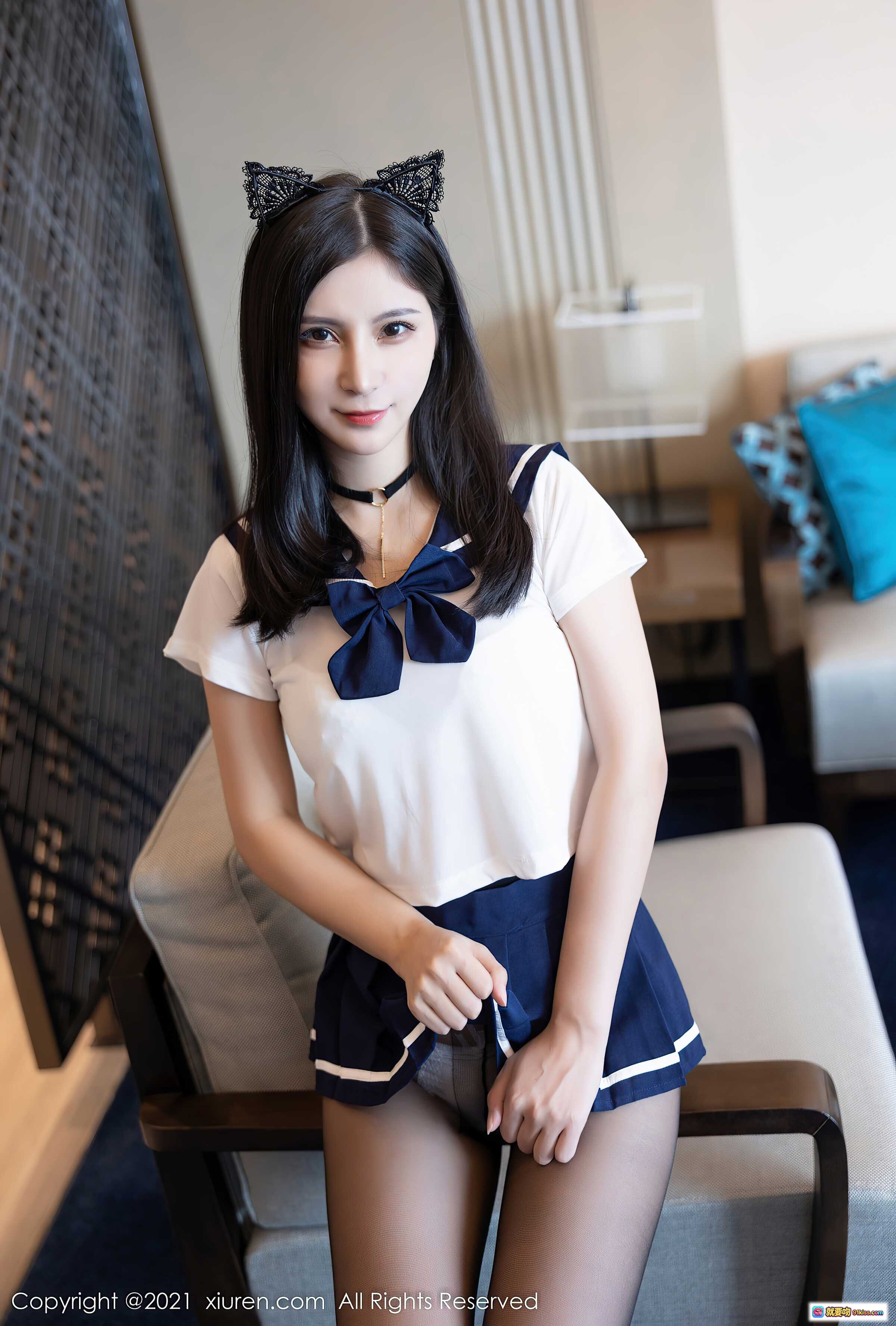 图片[9] - 小蛮妖Yummy深圳旅拍性感猫耳制服黑丝美腿高跟写真 – XiuRen秀人网NO.4363 - 就要吻