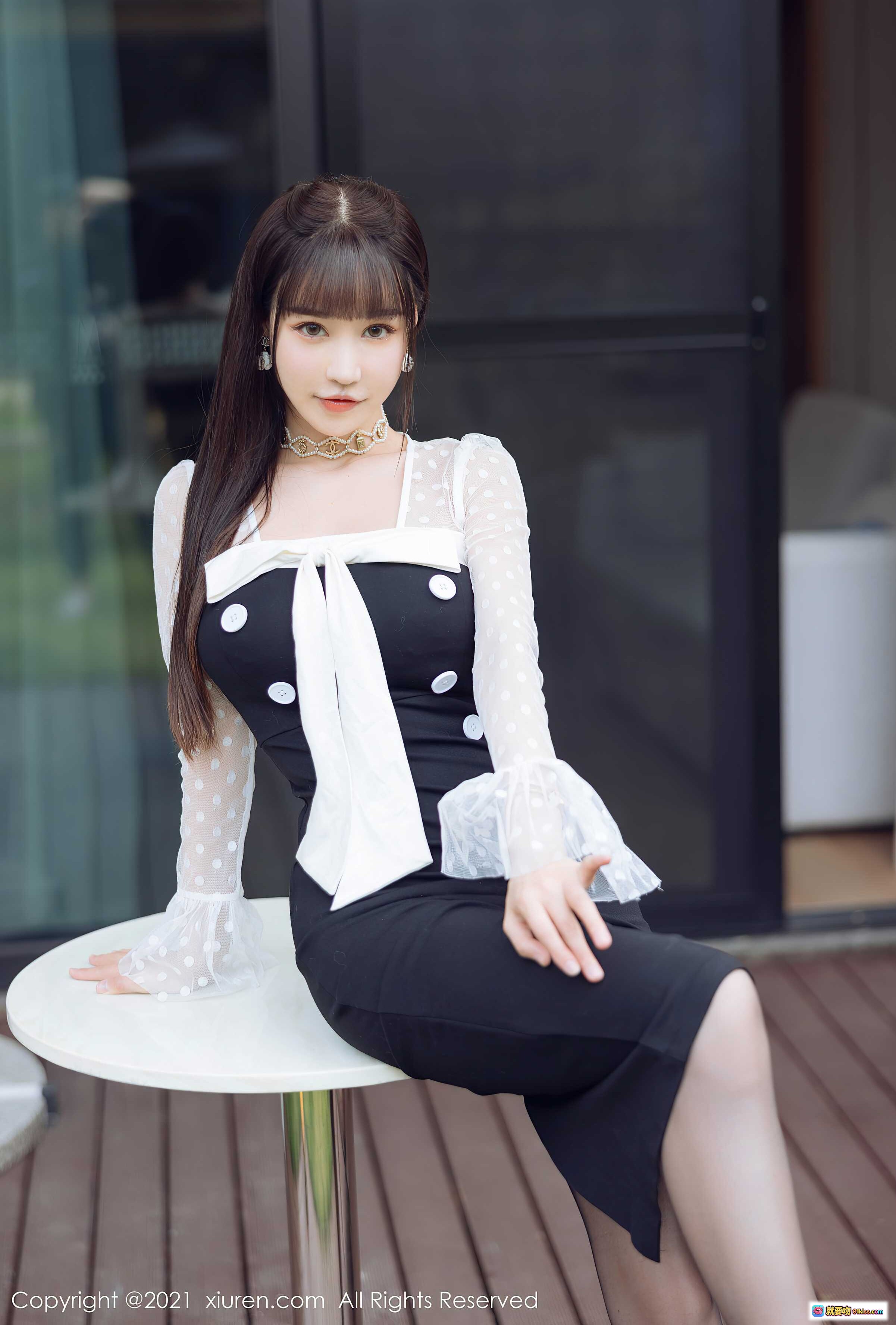 图片[7] - 朱可儿Flora黑丝美腿写真 | HuaYang花漾VOL.475优雅坐姿性感穿搭2021年12月高清图集 - 就要吻