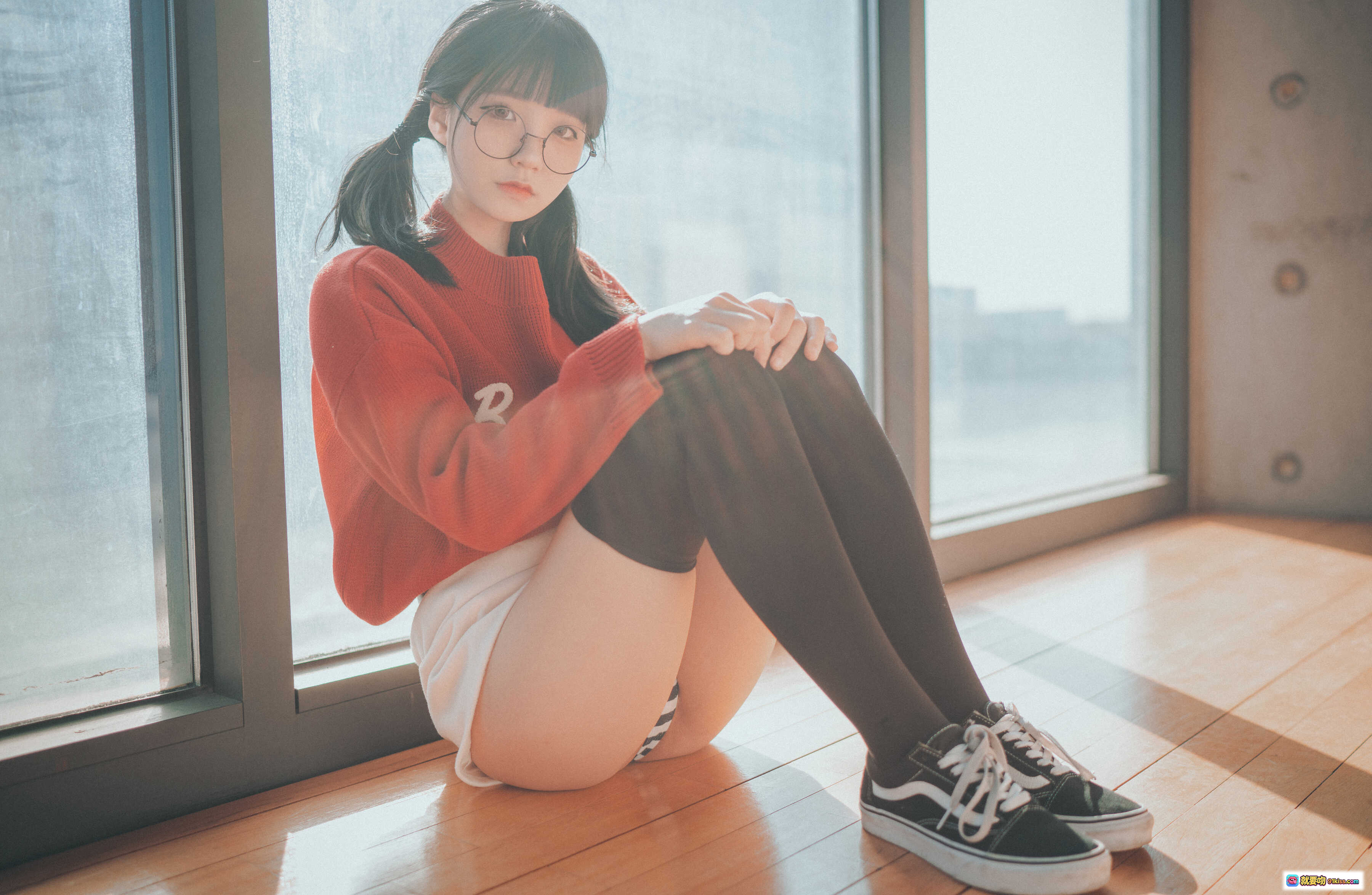 图片[9] - 韩国正妹Jenny NO.017 穿毛绒外套黑丝长腿楼梯写真 Brooklyn_Girl风格 29P高清图集 - 就要吻