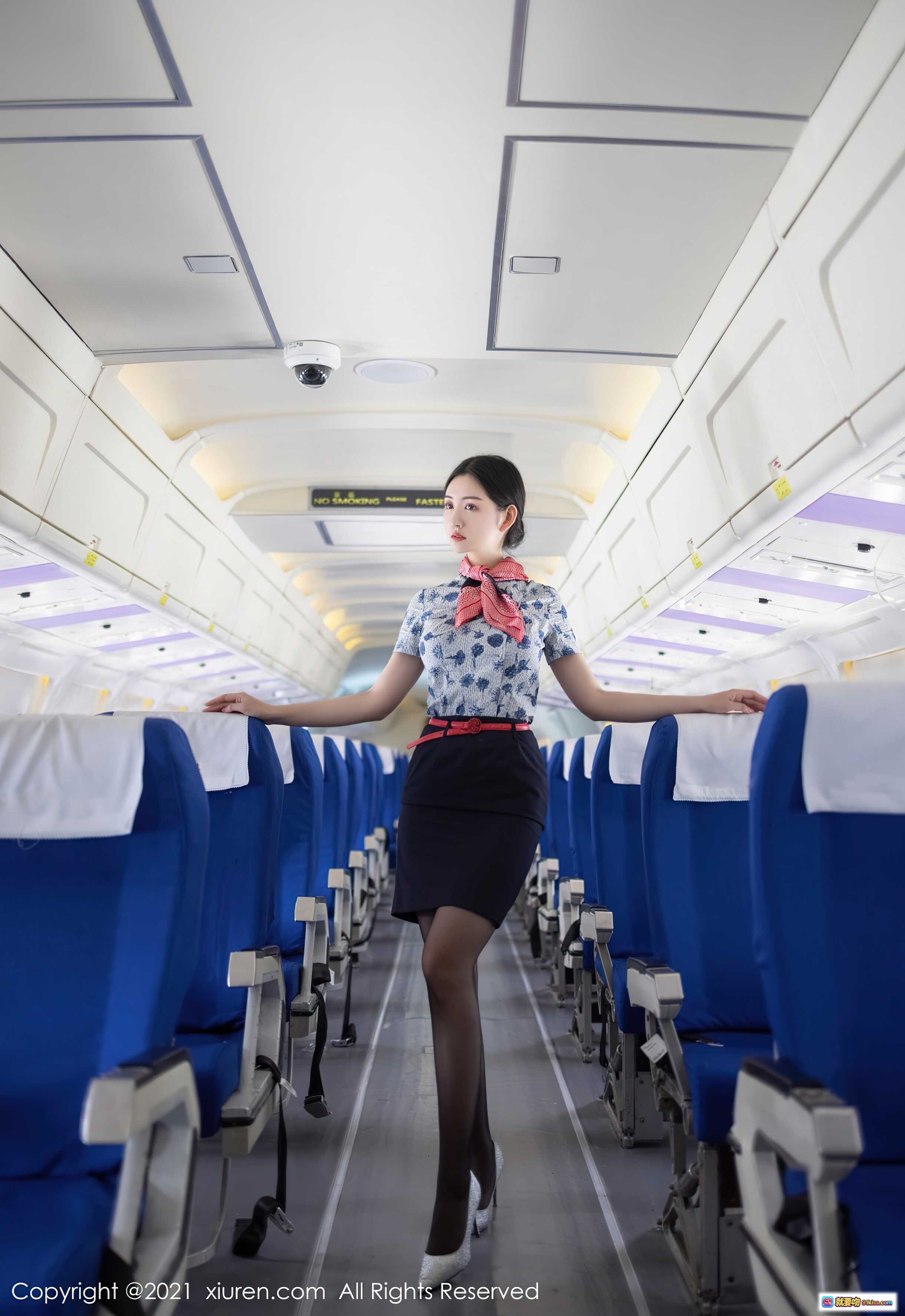 图片[5] - 沈梦瑶空姐制服写真｜黑丝美腿高跟鞋｜飞机舱内优雅坐姿｜XiuRen秀人网No.3838 - 就要吻