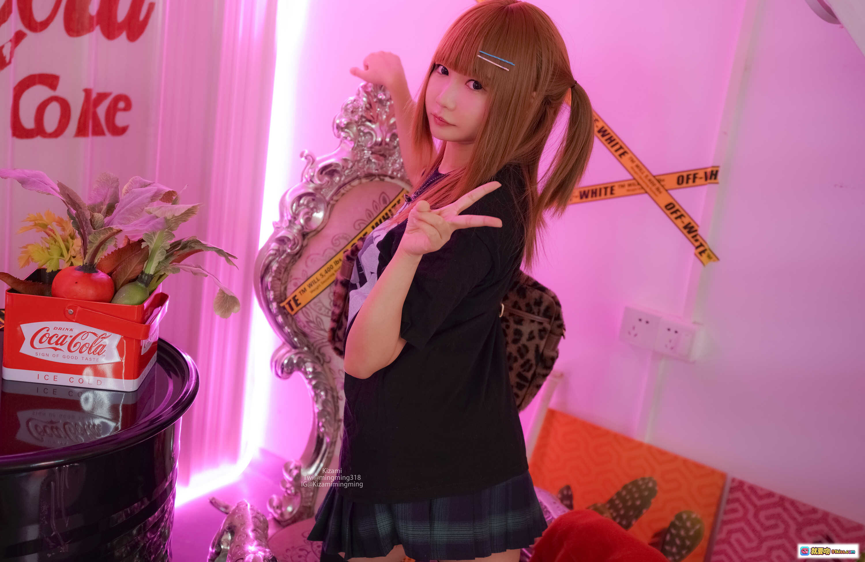 图片[6] - 铭铭Kizami Vol.037 Fantia 11月会员写真 | 双马尾少女+可口可乐主题+豹纹包+黑丝过膝袜+格子短裙+Coca-Cola Zero桶拍 | 142P高清图集 - 就要吻