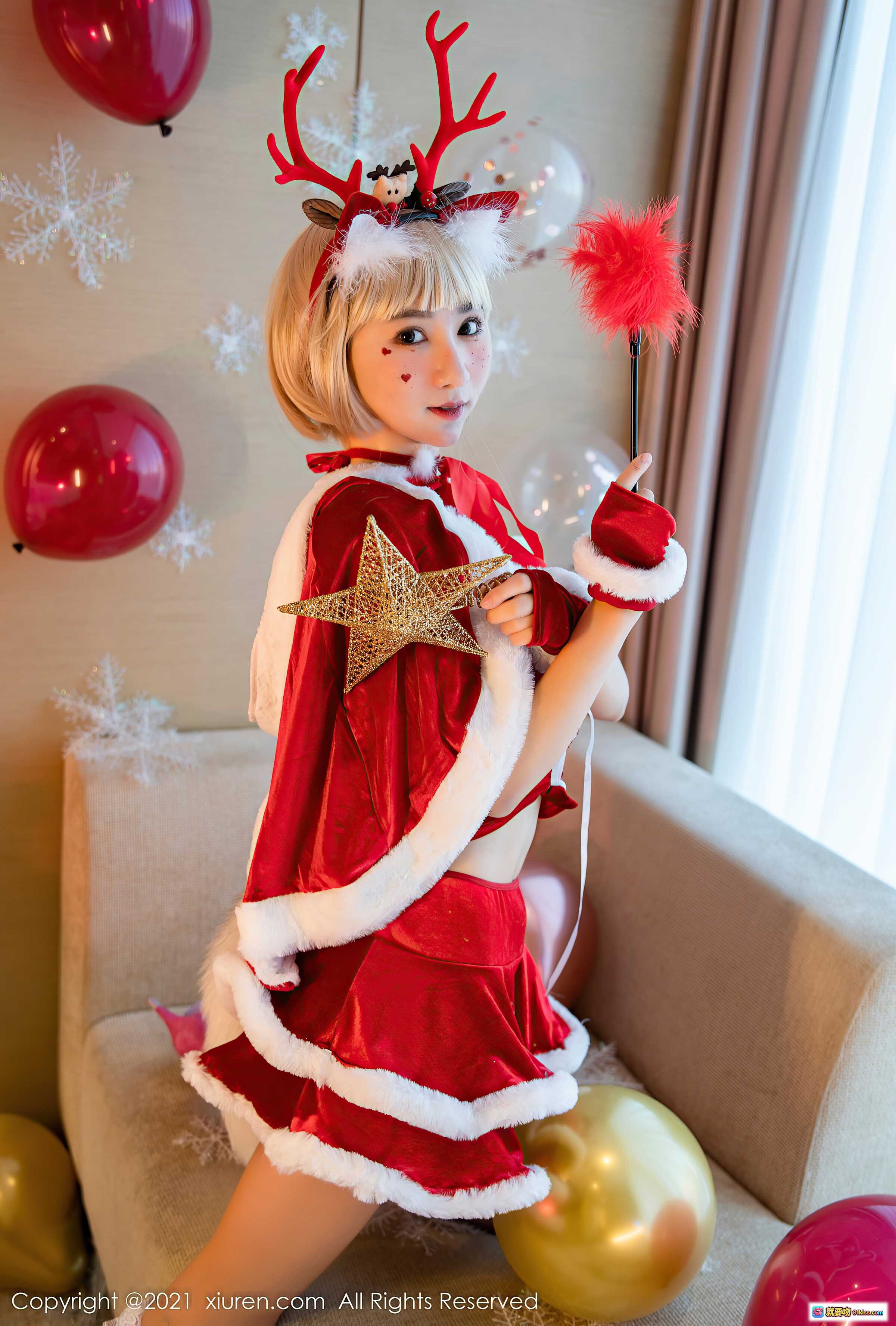 图片[6] - 小果冻儿圣诞写真｜红白毛绒圣诞装+鹿角发饰+雪景氛围感｜XiuRen秀人网No.4300性感美图 - 就要吻