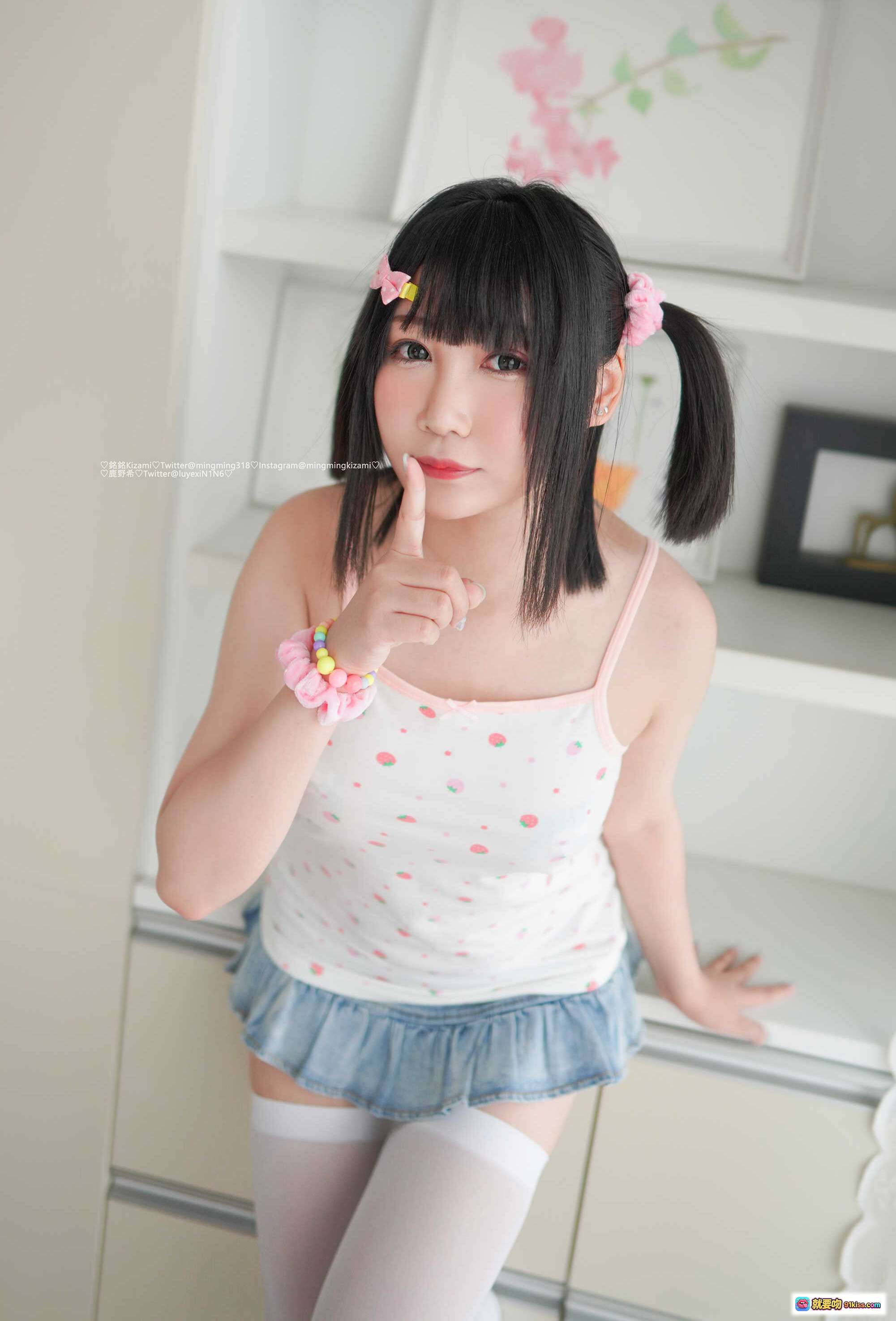 图片[6] - 铭铭Kizami Vol.25 鹿野希写真自拍合集 110P高清美图 白丝少女私房诱惑 甜美双马尾居家拍摄 无视频纯图包 - 就要吻