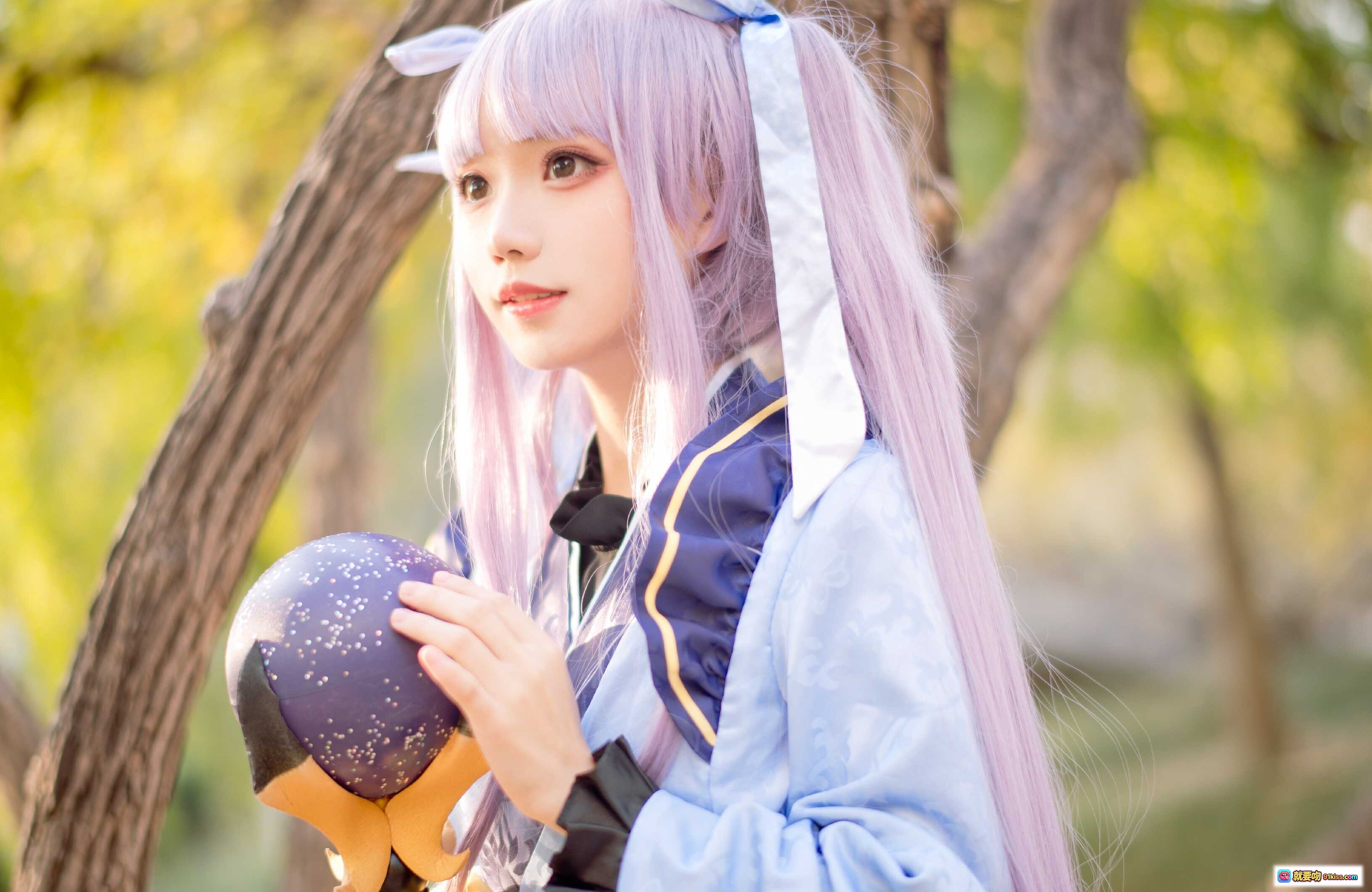 图片[4] - 花柒Hana镜华cos正片 | 小仓唯角色扮演 | 紫发法师杖造型 | 户外木台写真 | 18P高清美图 - 就要吻