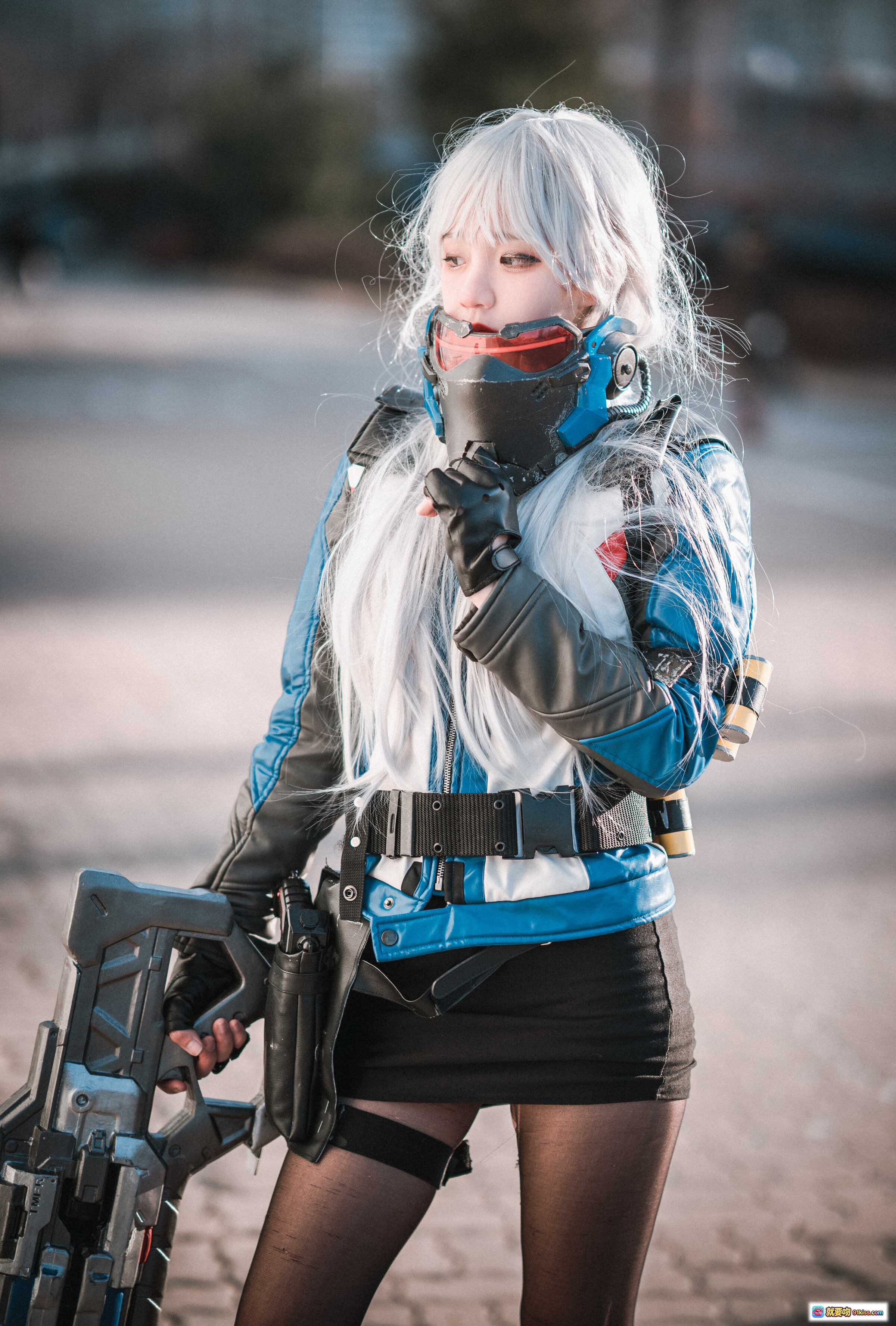 图片[4] - 韩国正妹Jenny Cosplay Soldier 76 白发红镜面罩 未来科技风战斗装束 精致细节还原角色 - 就要吻