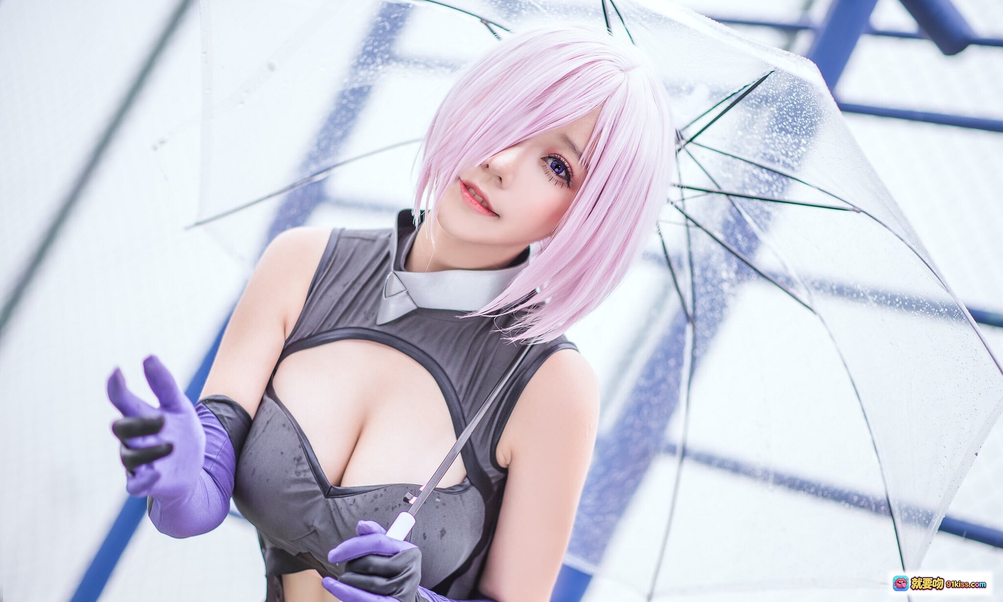 图片[1] - 菌烨tako NO.006 玛修·基列莱特 Cosplay 粉发少女 透明雨伞 紫色手套 黑灰制服 54P高清写真集 - 就要吻