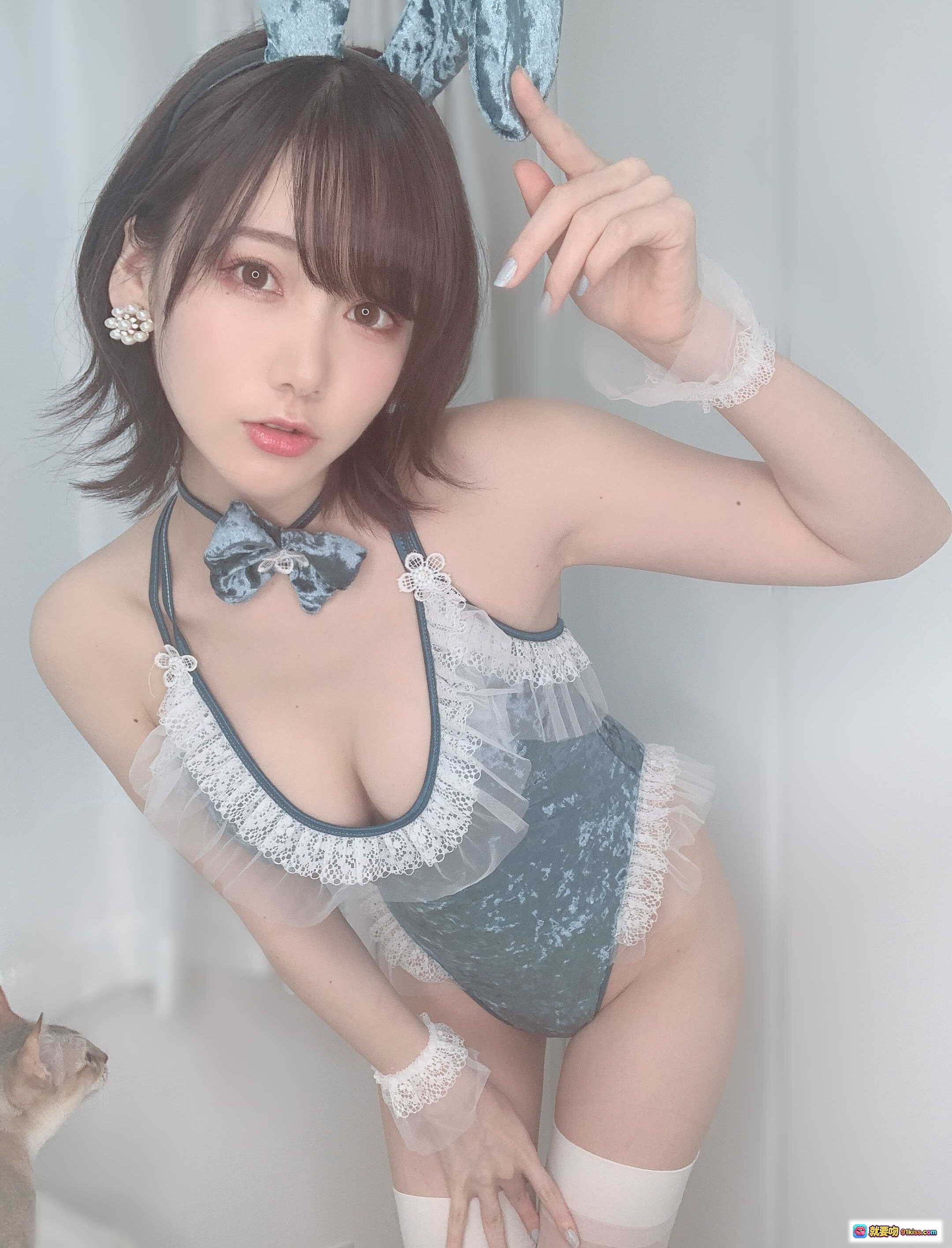 图片[10] - 日本美女KenKen兔耳蕾丝装写真 2020年Fantia精选110P高清美图 - 就要吻