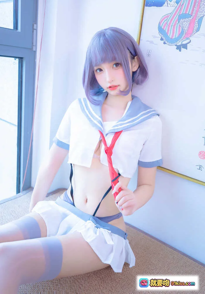 神楽坂真冬灰丝吊带JK制服写真 紫发少女室内清新风格75P高清图集 - 就要吻