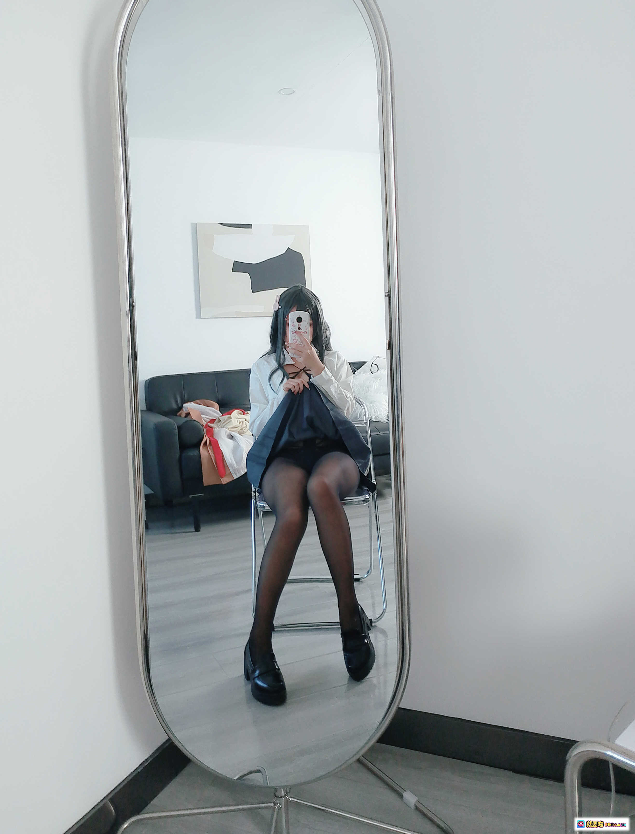 图片[3] - 日奈娇NO.035麻衣校服写真｜黑丝美腿+红领带+厚底鞋+镜前自拍穿搭展示 - 就要吻