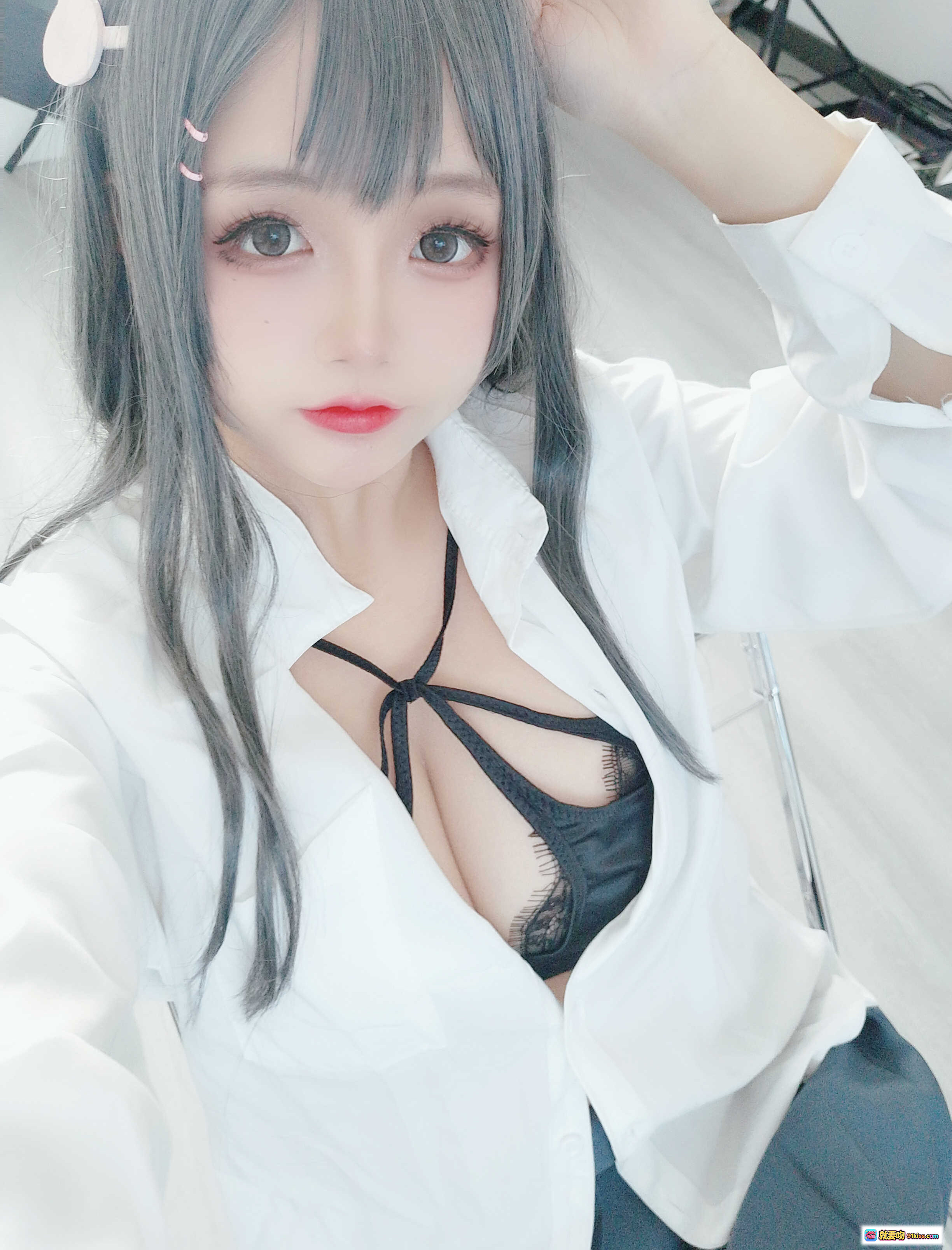 图片[8] - 日奈娇NO.035麻衣校服写真｜黑丝美腿+红领带+厚底鞋+镜前自拍穿搭展示 - 就要吻