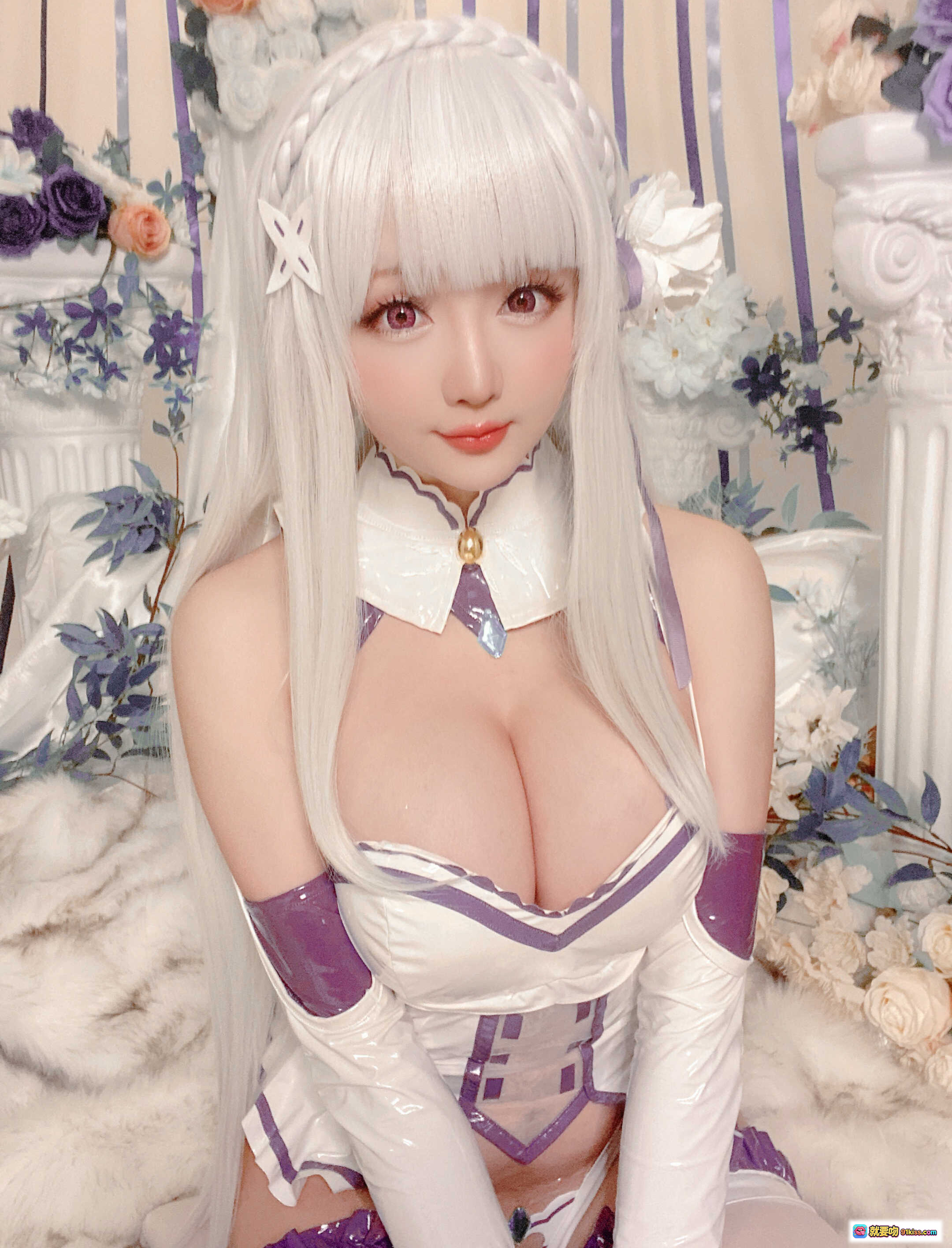 图片[10] - 星之迟迟NO.096爱蜜莉雅cosplay写真｜白发紫饰女仆装｜精致花海背景｜97P高清美图 - 就要吻