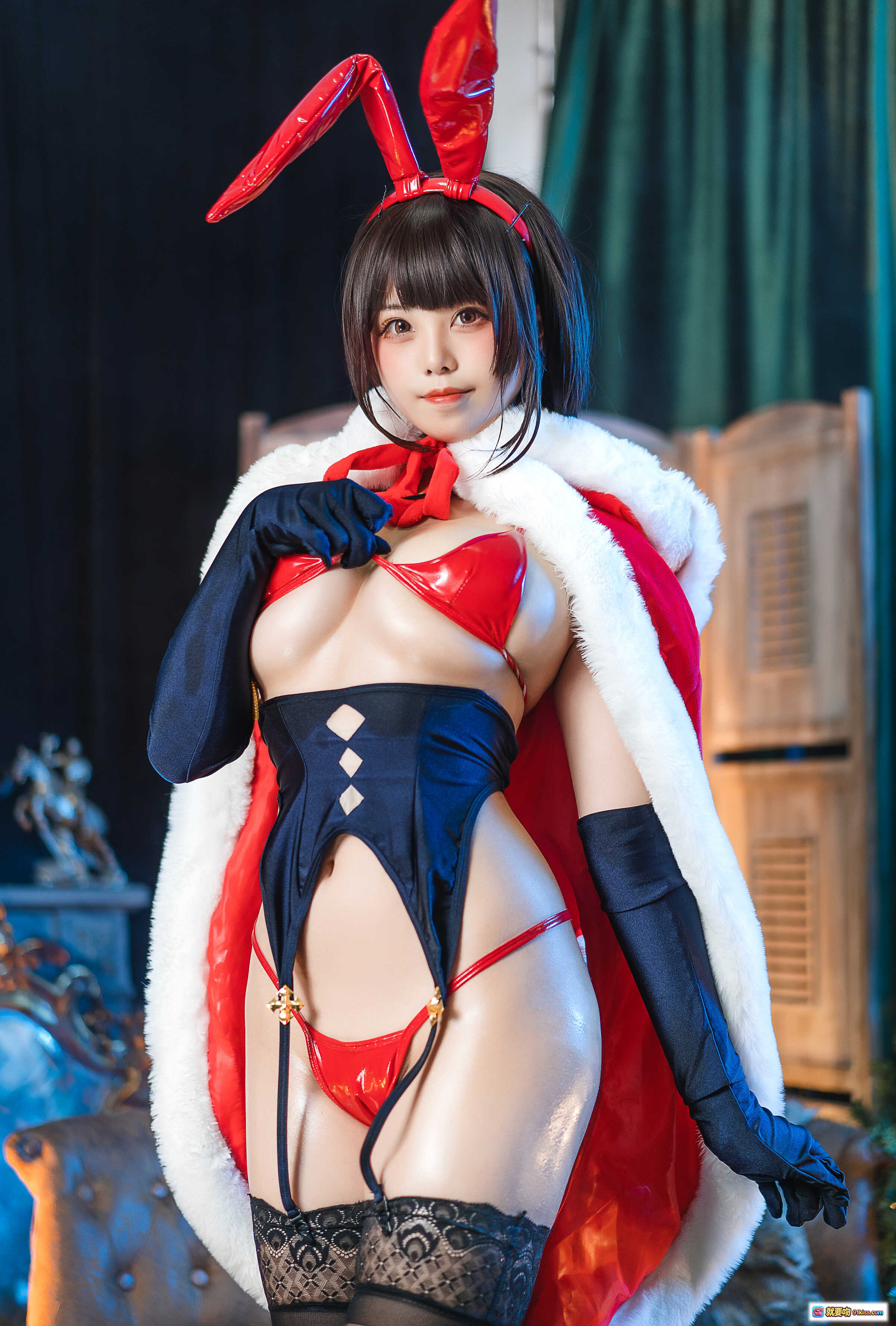 图片[7] - 蜜汁猫裘NO.073魔太郎圣诞写真｜兔耳红裙圣诞装｜性感Cosplay｜节日氛围美图 - 就要吻