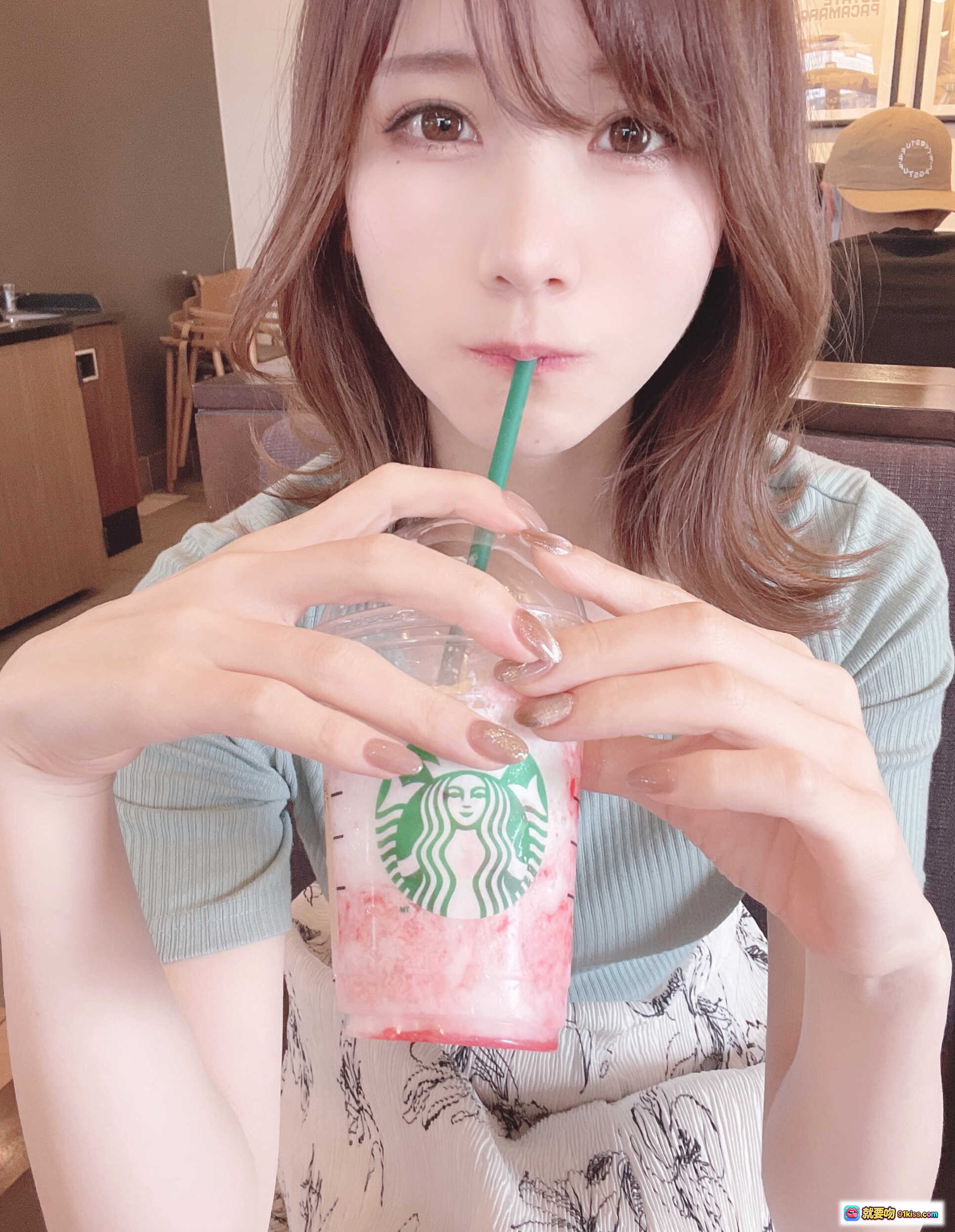 图片[10] - 日本美女KenKen 026 Fantia 2021.05写真集 142P 白衣银椅温柔风室内摄影高清美图 - 就要吻