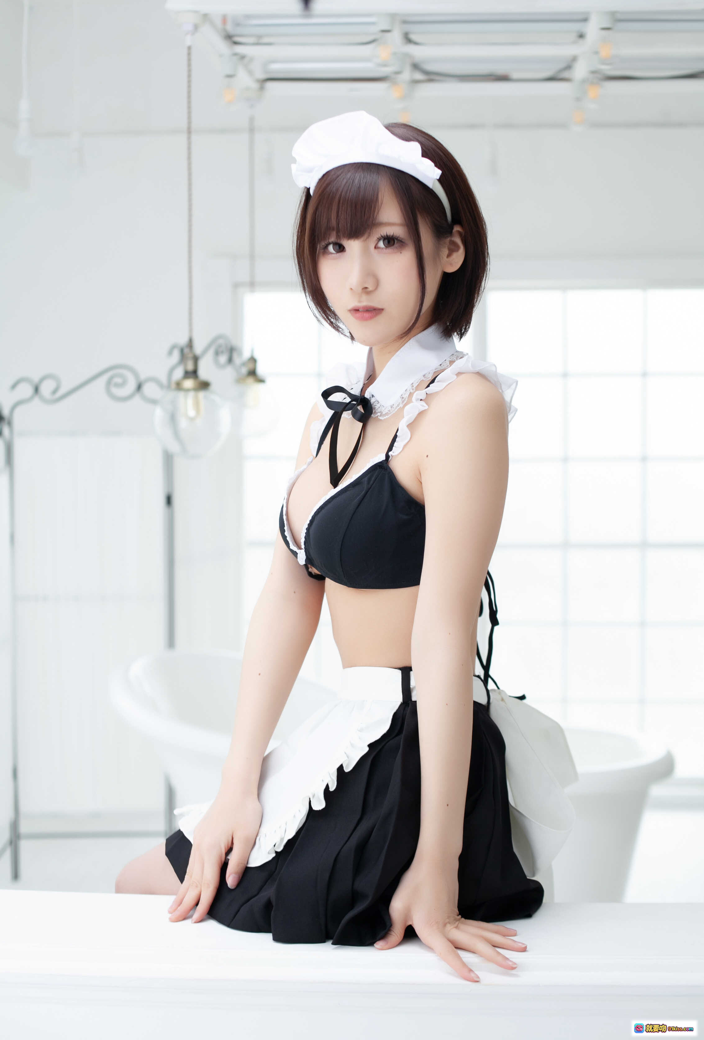 图片[1] - 日本美女KenKen女仆装写真 003 けんけんぱ いえすまいろーど 白帽黑裙蕾丝边 清纯性感室内拍摄 - 就要吻