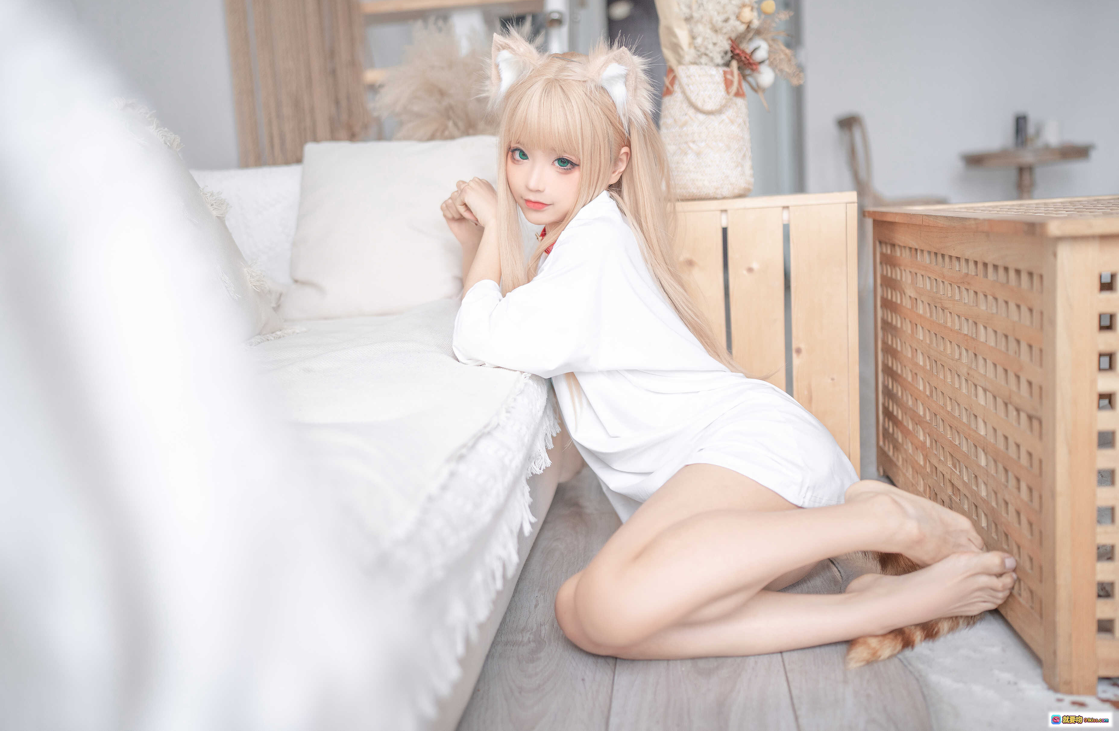 图片[7] - 蠢沫沫NO.150黄豆粉cos写真 | 猫耳少女白T短裙跪姿萌态 | 140P高清图集 - 就要吻