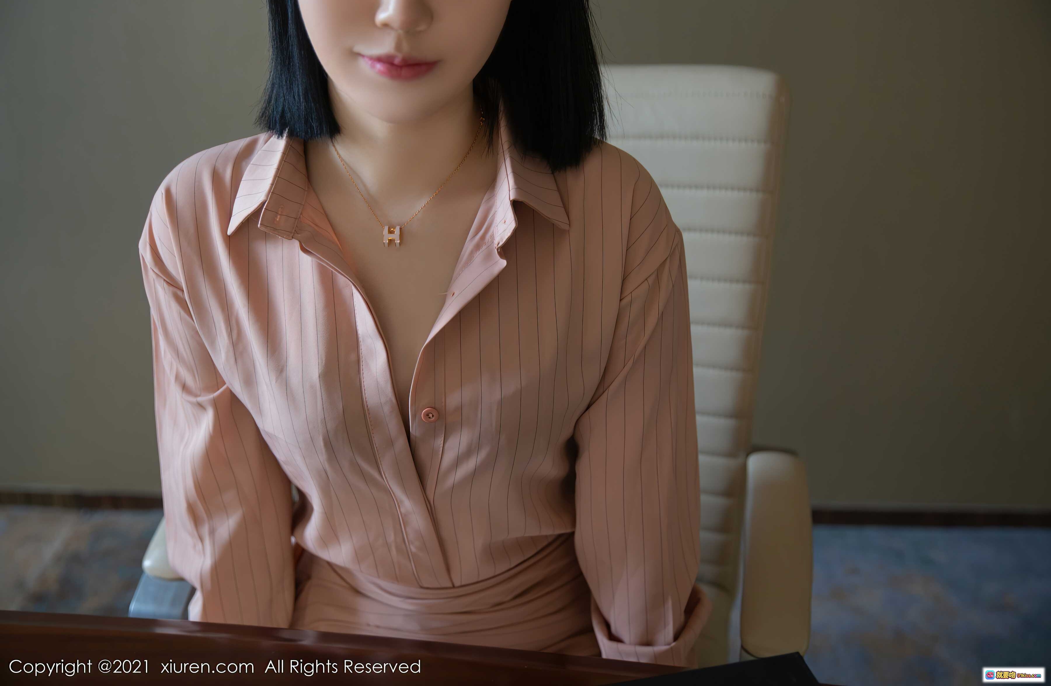 图片[5] - 剧组面试处白板标识_室内场景_手写中文标语_摄影棚布置_秀人网2021写真花絮 - 就要吻