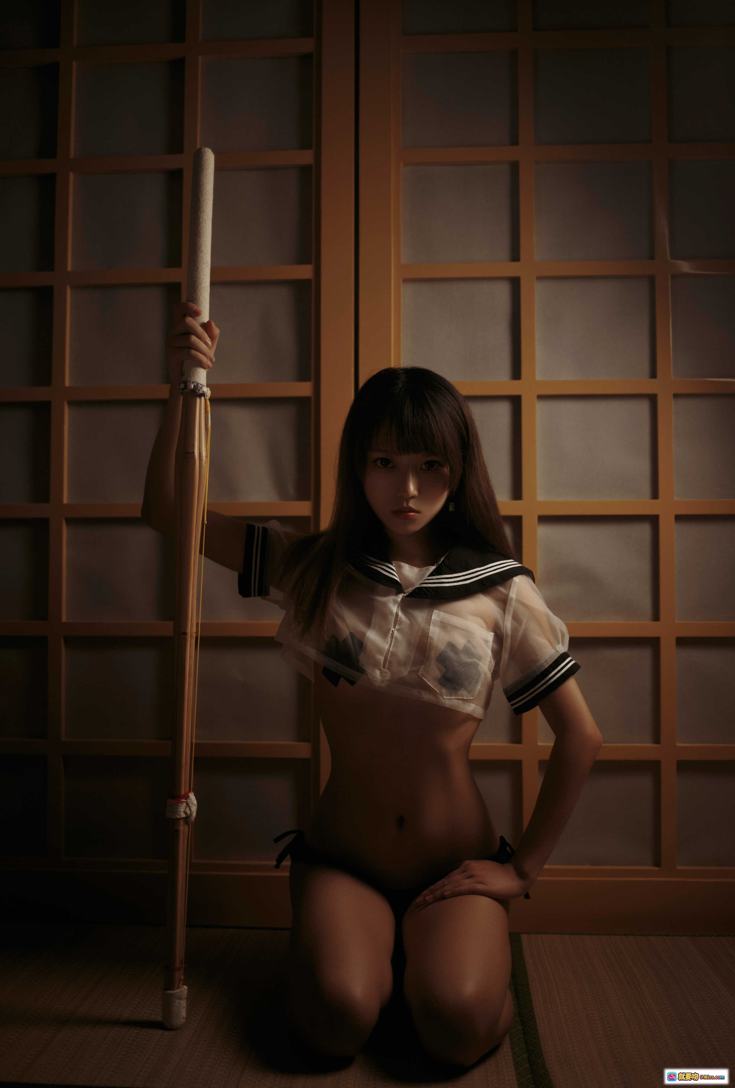 图片[9] - 白易子教主VOL.24透明水手服写真 21P58M 日系少女风 暗调光影 透视校服 腹肌特写 室内和风背景 - 就要吻