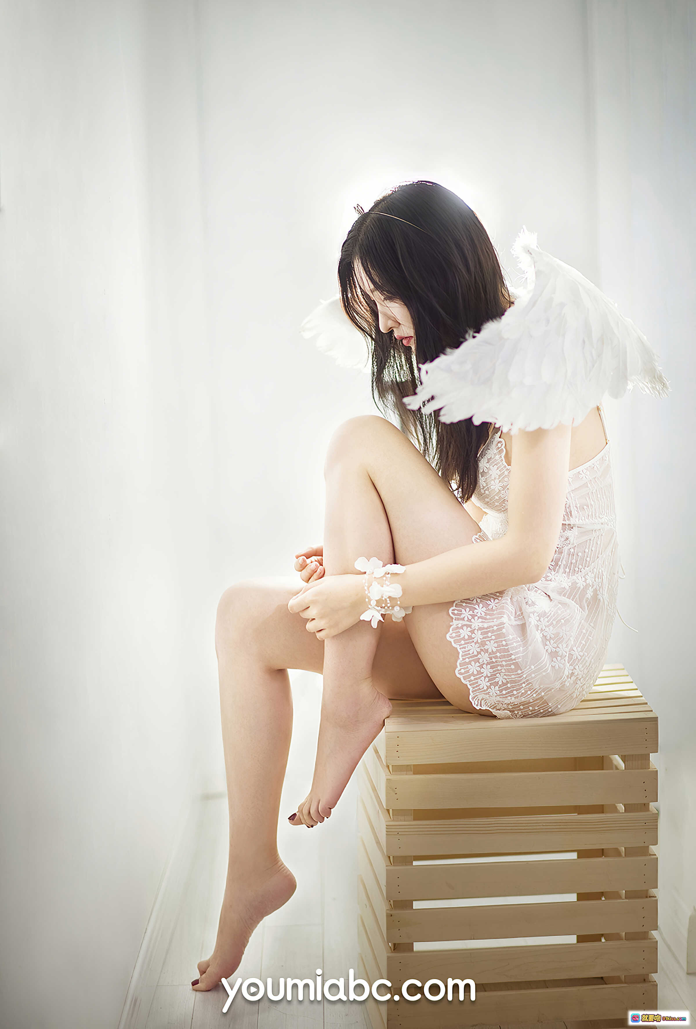图片[9] - 沈梦瑶梦天使写真 | 白色紧身衣蕾丝高领 | 天使翅膀浴室唯美拍摄 | YouMi尤蜜2020.12.28高清图集 - 就要吻