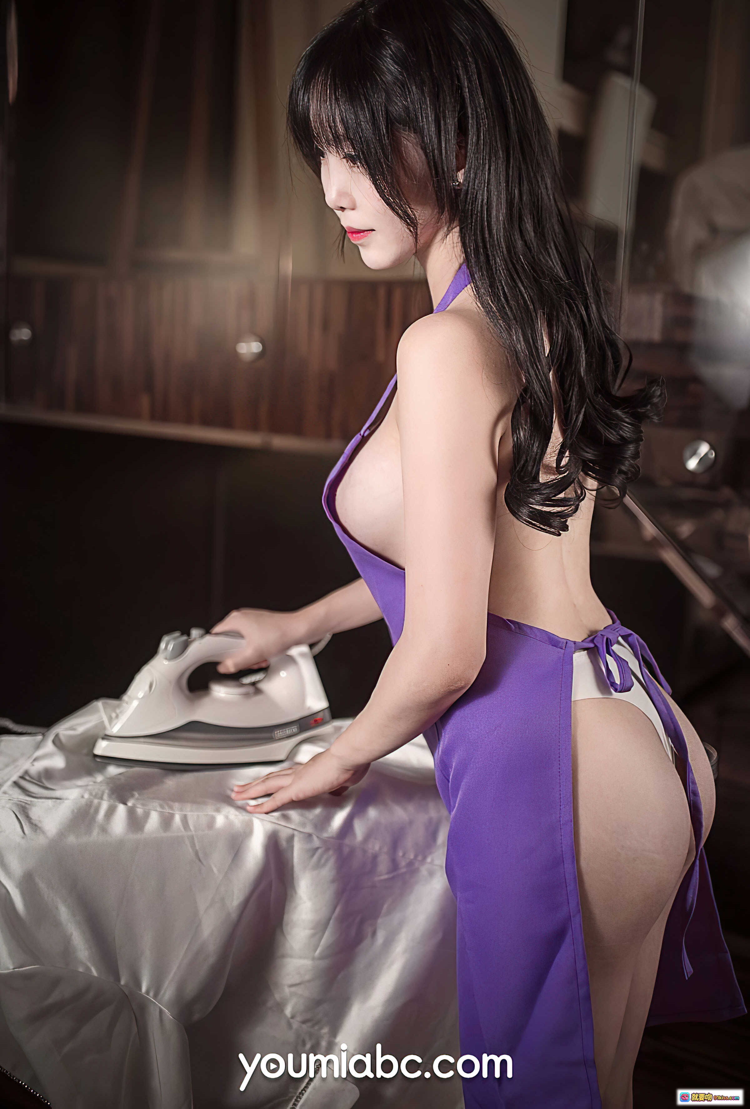 图片[2] - 尤蜜抖娘利世紫色吊带裙熨衣写真 – 2021.05.17 先生请点餐系列高清美图 - 就要吻