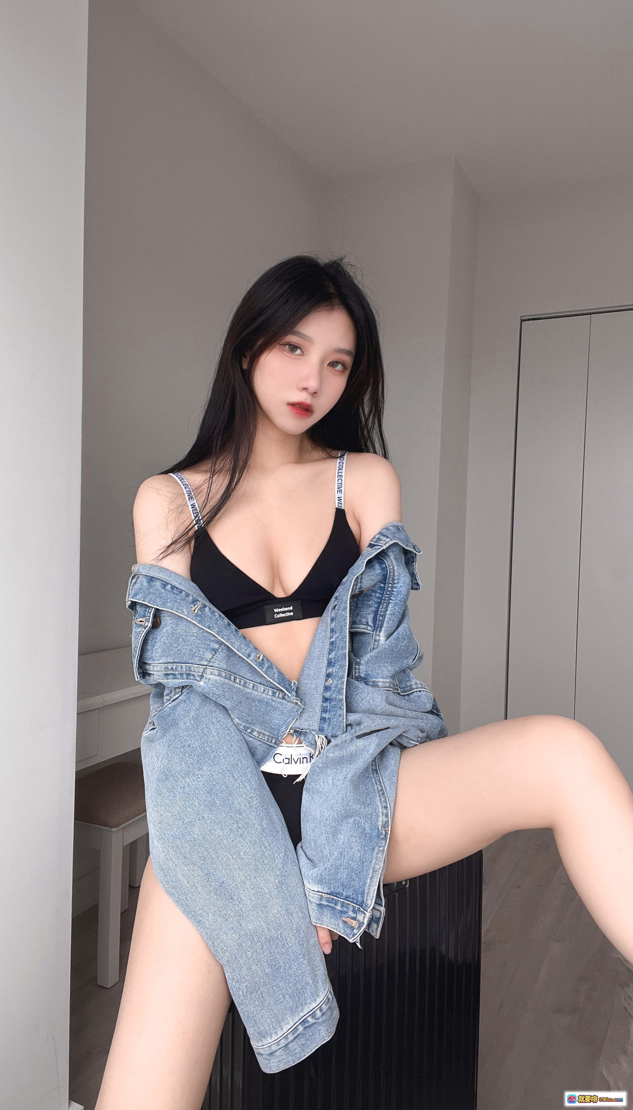 图片[2] - 果咩酱w NO.027 有氧运动写真 80P 黑色内衣牛仔外套居家风 美腿细腰时尚穿搭 - 就要吻