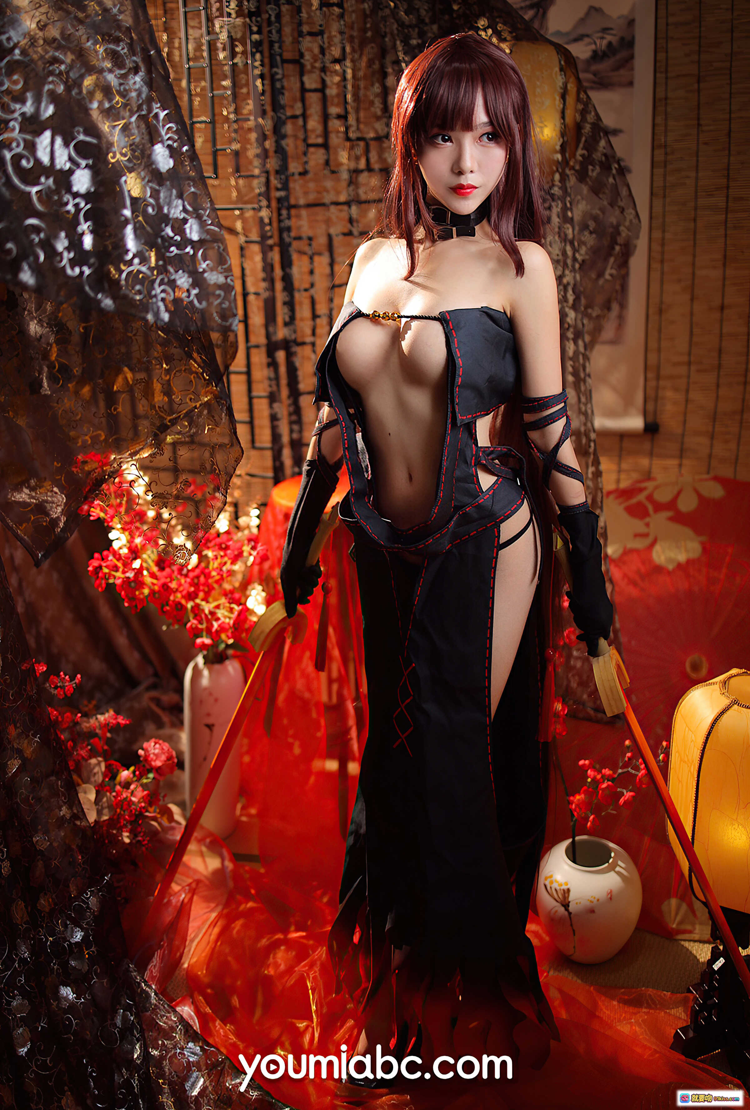 图片[7] - YouMi尤蜜虞美人抖娘利世黑裙红剑古风写真16P性感Cosplay东方美学视觉盛宴 - 就要吻