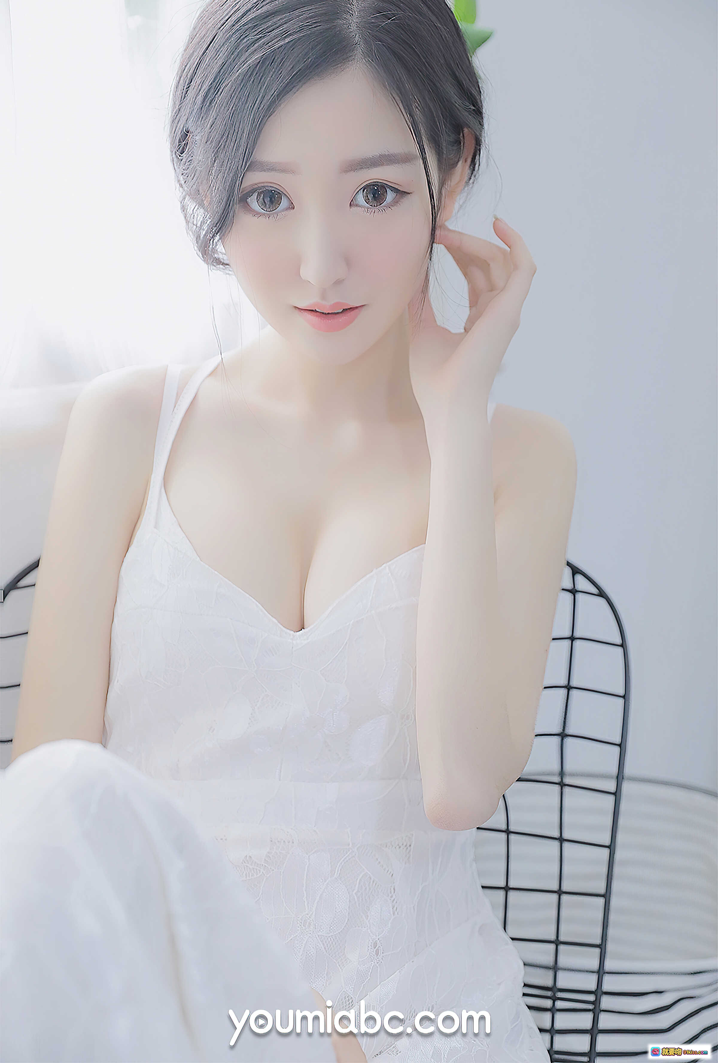 图片[1] - 沈梦瑶白裙少女写真 | YouMi尤蜜2021.04.22清新性感私房照 - 就要吻