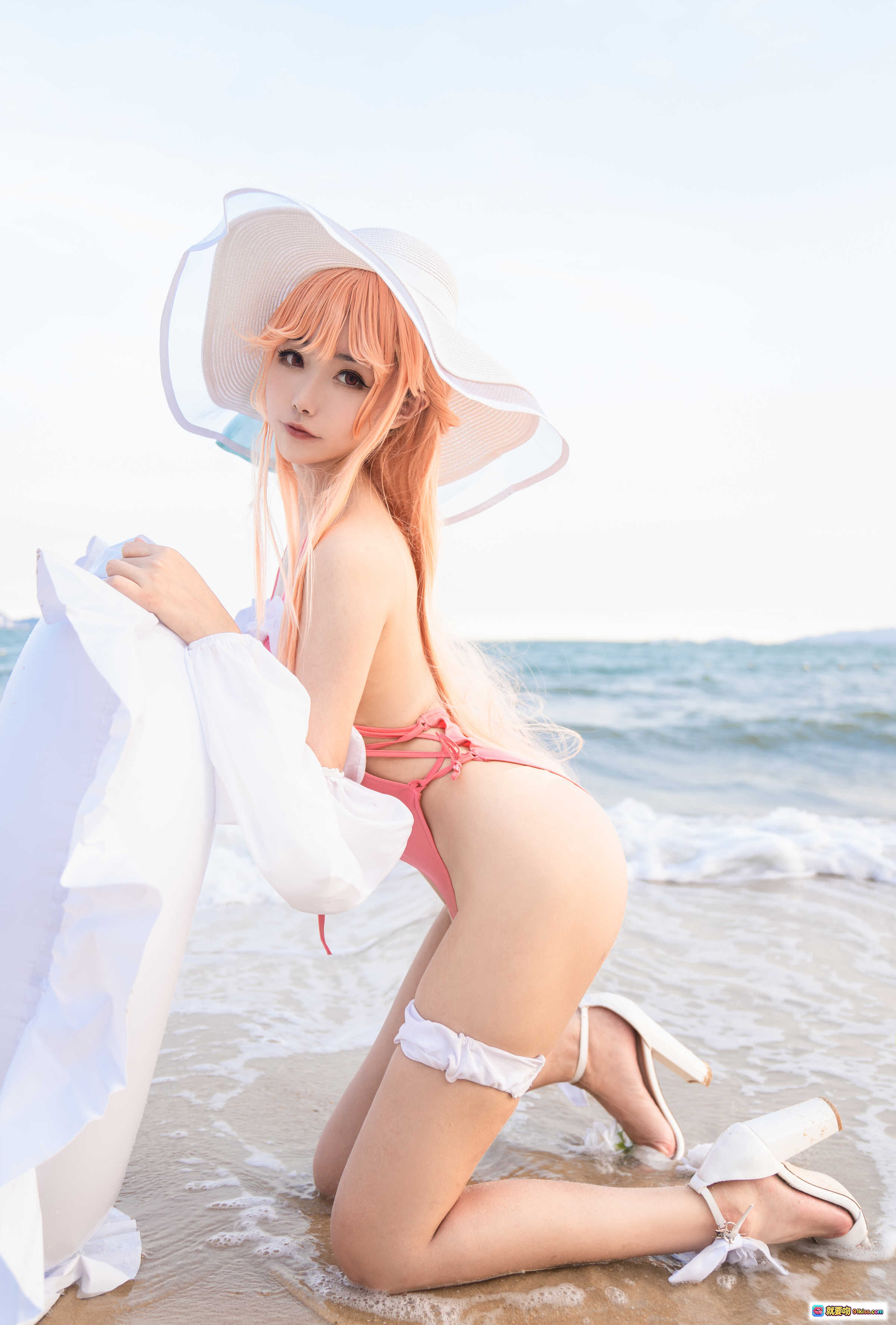 图片[10] - Momoko葵葵黎塞留cosplay海滩写真｜粉色泳衣白帽少女｜20P高清图集 - 就要吻