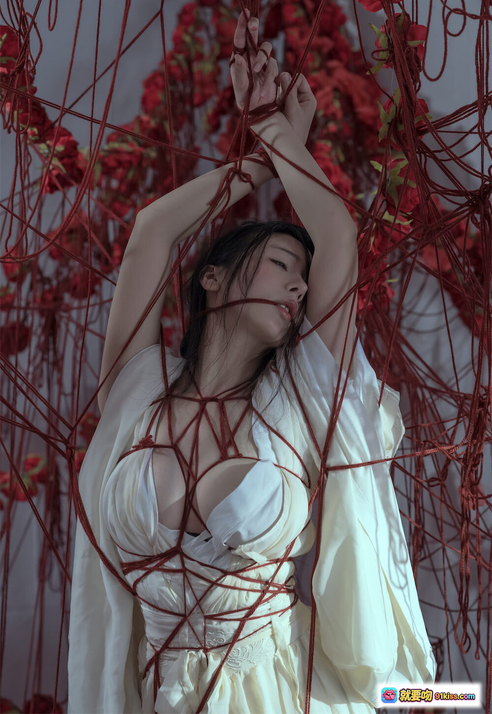 图片[8] - 云溪溪奶桃桃囚鸟写真64P｜红绳缠绕白裙少女｜艺术束缚美学｜暗黑浪漫氛围感｜高清人像摄影 - 就要吻
