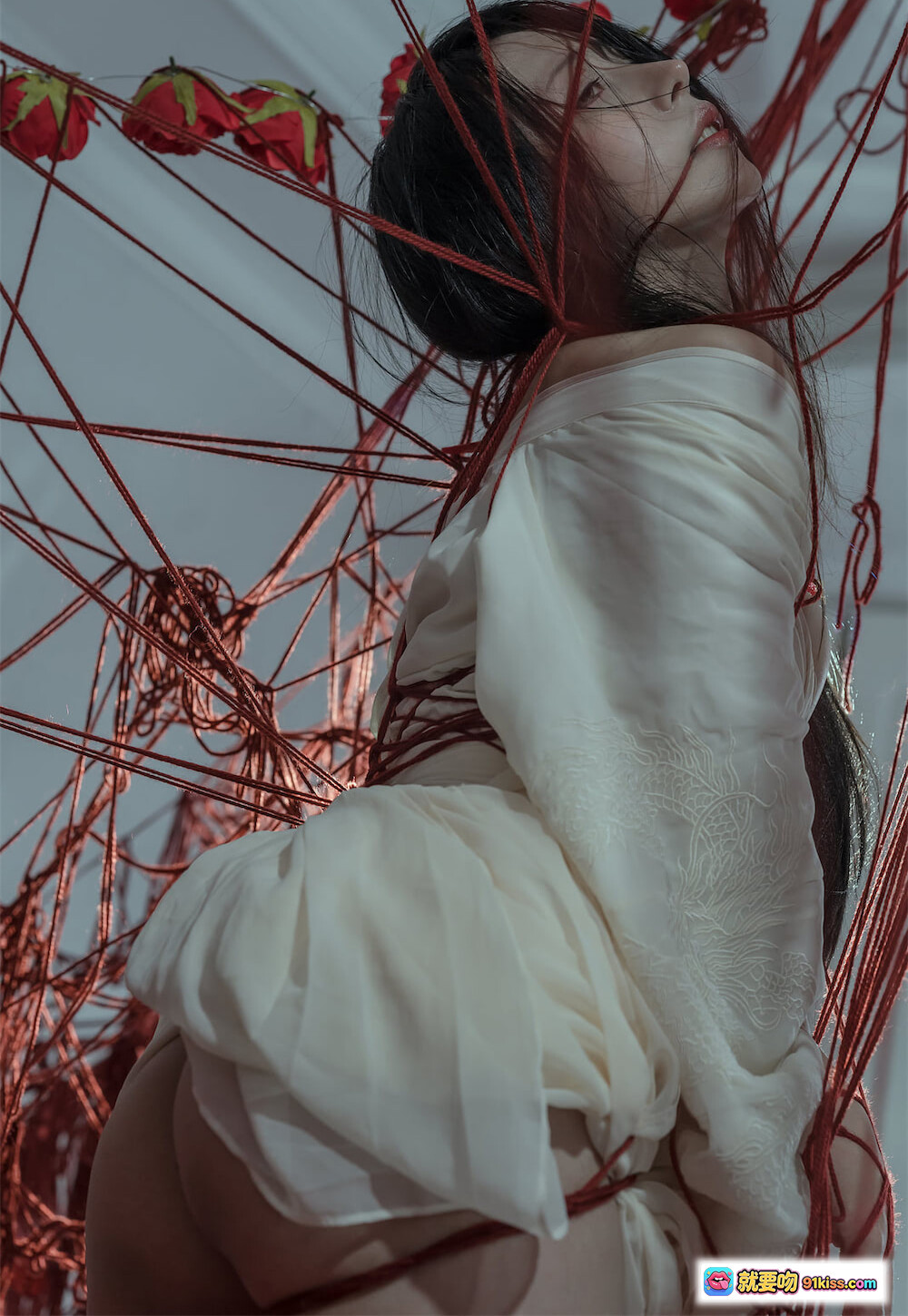 图片[7] - 云溪溪奶桃桃囚鸟写真64P｜红绳缠绕白裙少女｜艺术束缚美学｜暗黑浪漫氛围感｜高清人像摄影 - 就要吻