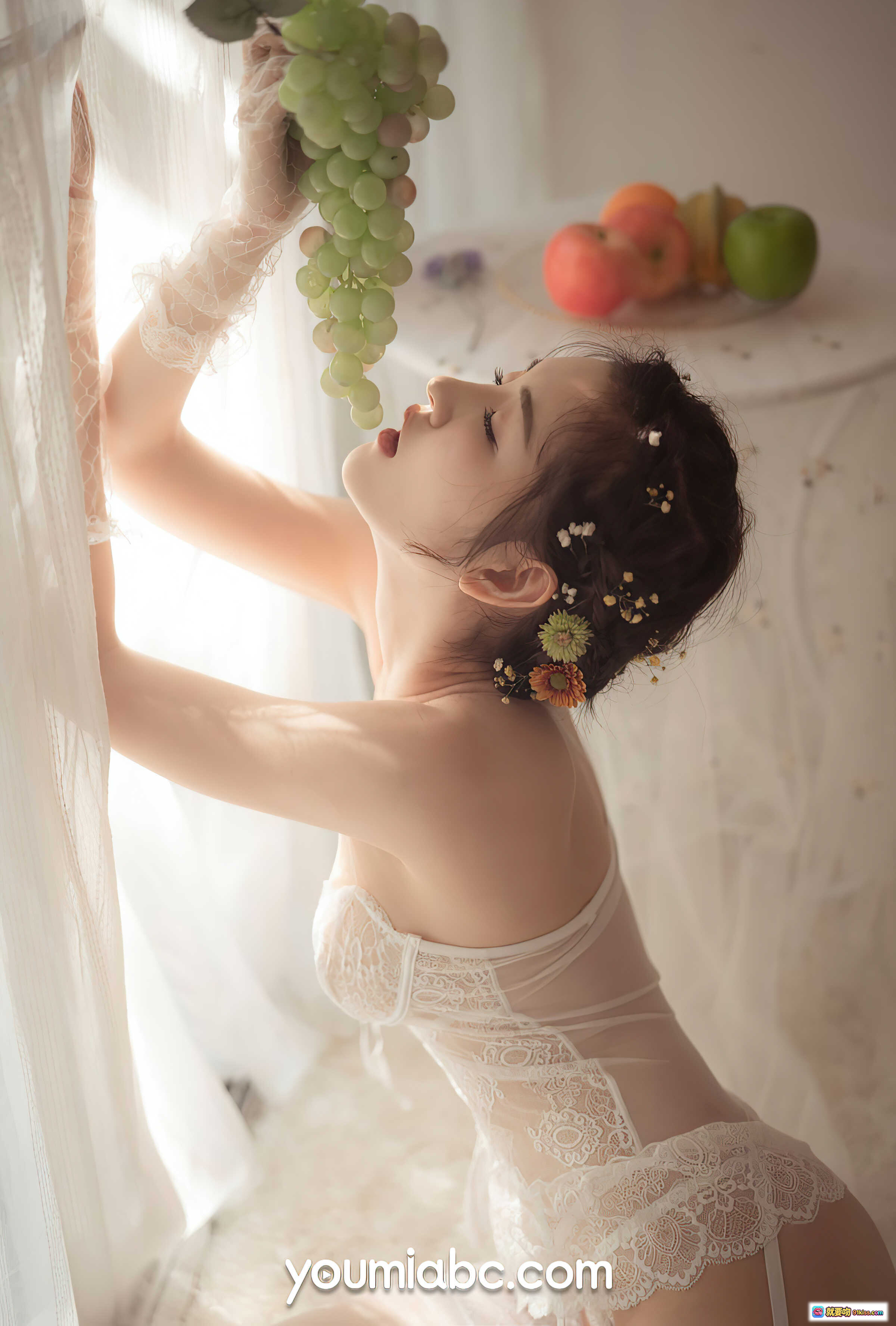 图片[2] - 沈梦瑶入梦少女写真 | 白色蕾丝内衣 | 窗边柔光 | 优雅盘发花饰 | YouMi尤蜜2021.05.19高清图集 - 就要吻