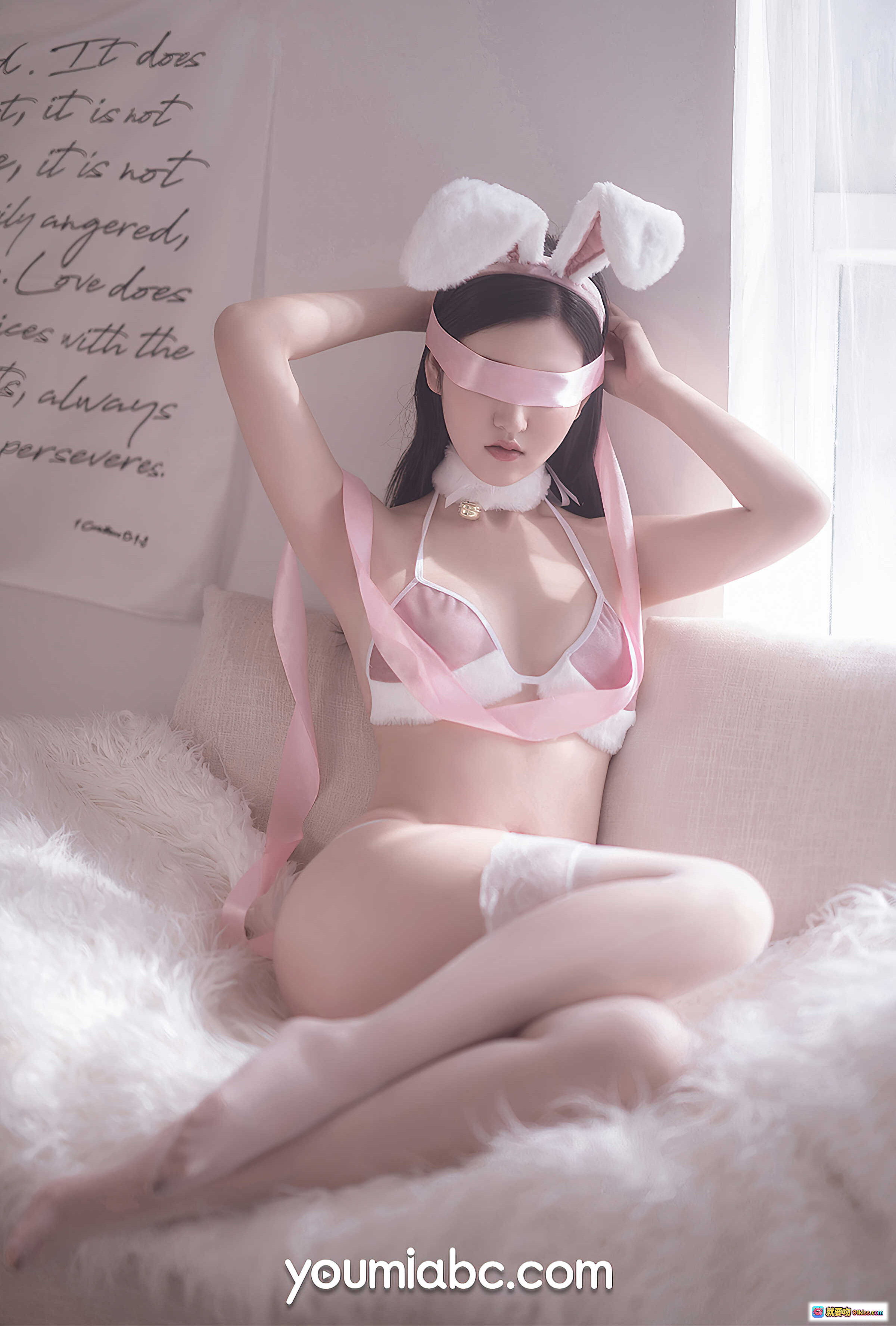 图片[3] - 沈梦瑶粉梦兔写真 | YouMi尤蜜2021.04.30 | 兔耳少女 | 粉色丝带 | 窗边柔光 | 甜美性感 | 70P高清图集 - 就要吻