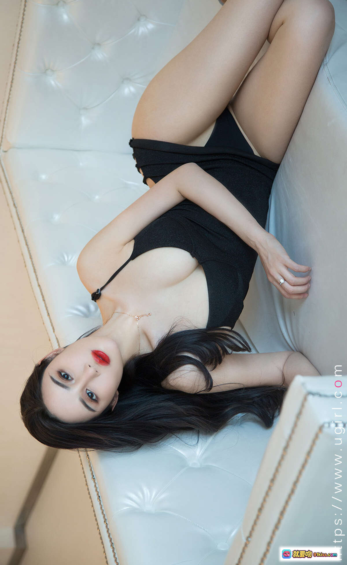 图片[4] - 林诺晗黑裙性感写真｜尤果网爱尤物No.2237｜白沙发慵懒姿态｜红唇长发诱惑风 - 就要吻