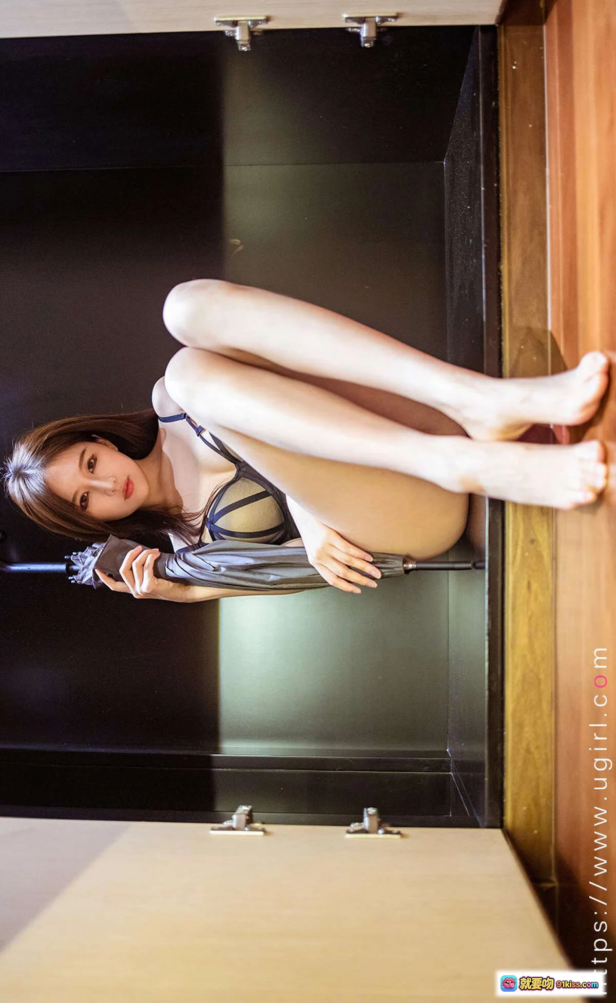 月音瞳性感写真 | Ugirls尤果网爱尤物No.2238 | 黑色内衣美腿私房照 | 高清35P收藏版 - 就要吻