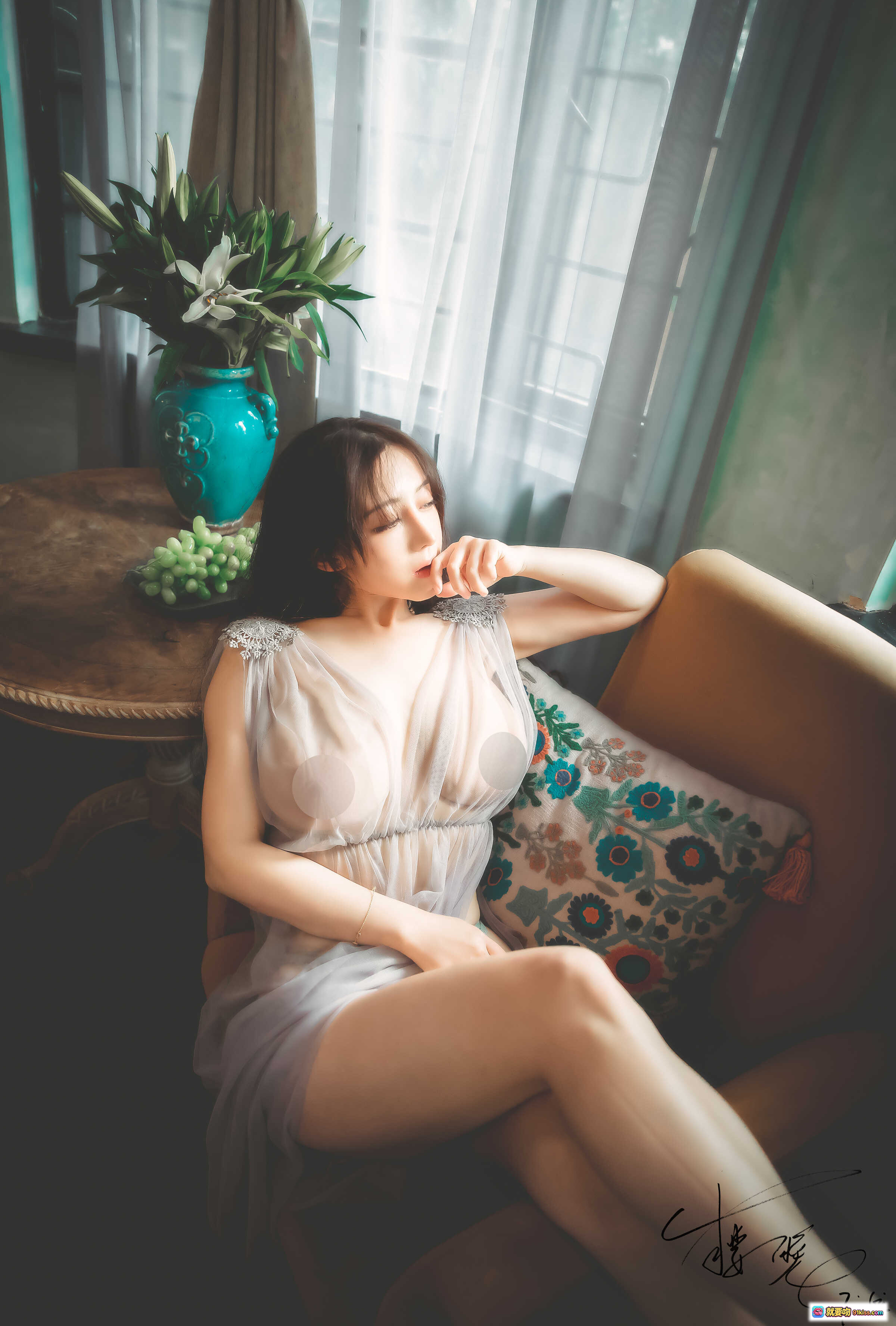 图片[4] - 樱晚gigi cos写真 | 红紫和风浴衣 | 白花背景性感摆拍 | 付费作品002[27P] - 就要吻