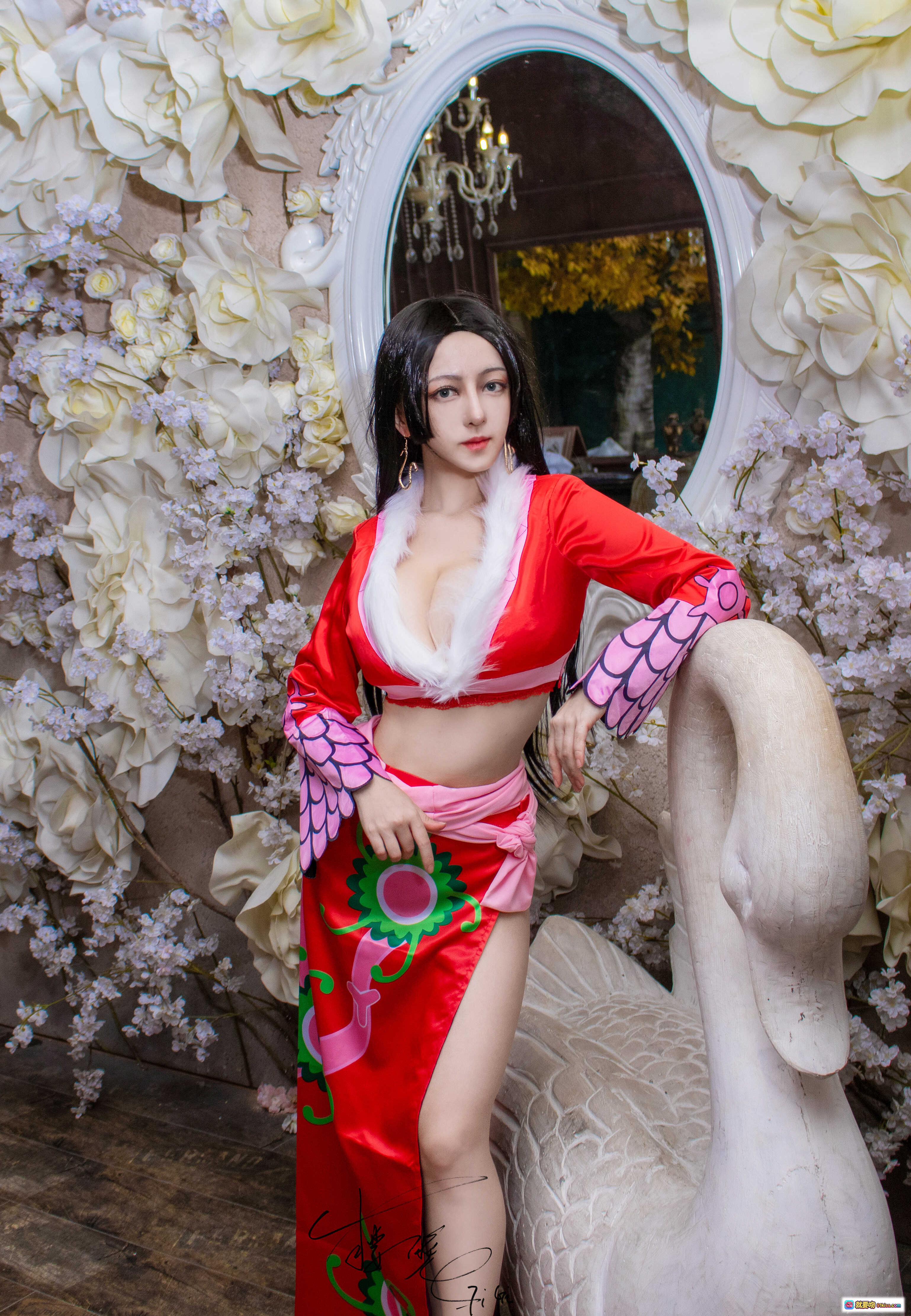 图片[5] - 樱晚gigi cos写真 | 红紫和风浴衣 | 白花背景性感摆拍 | 付费作品002[27P] - 就要吻