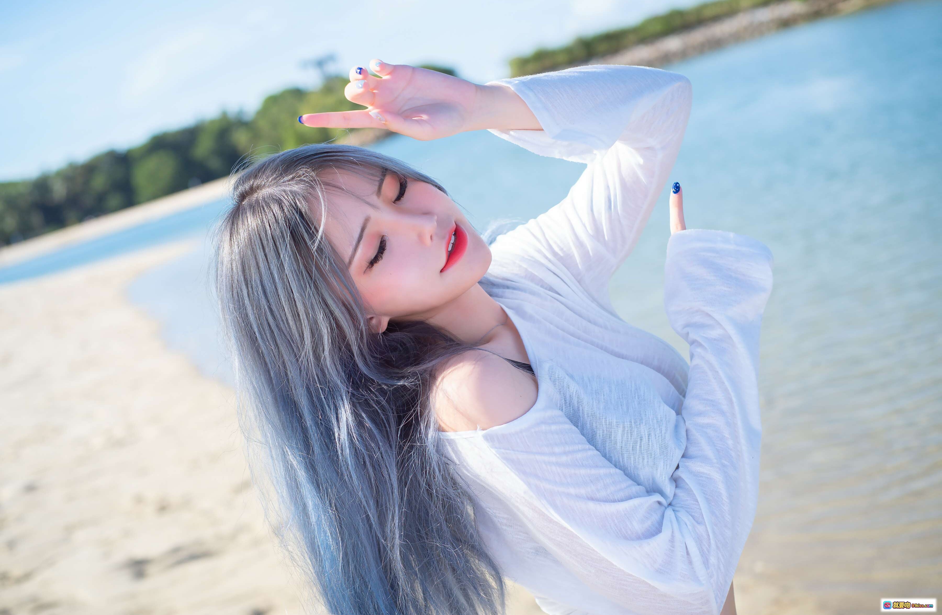 图片[6] - 花リリ Beach Lily 椰林比基尼写真｜白衬衫黑泳裤海边性感美拍｜40P高清图集 - 就要吻